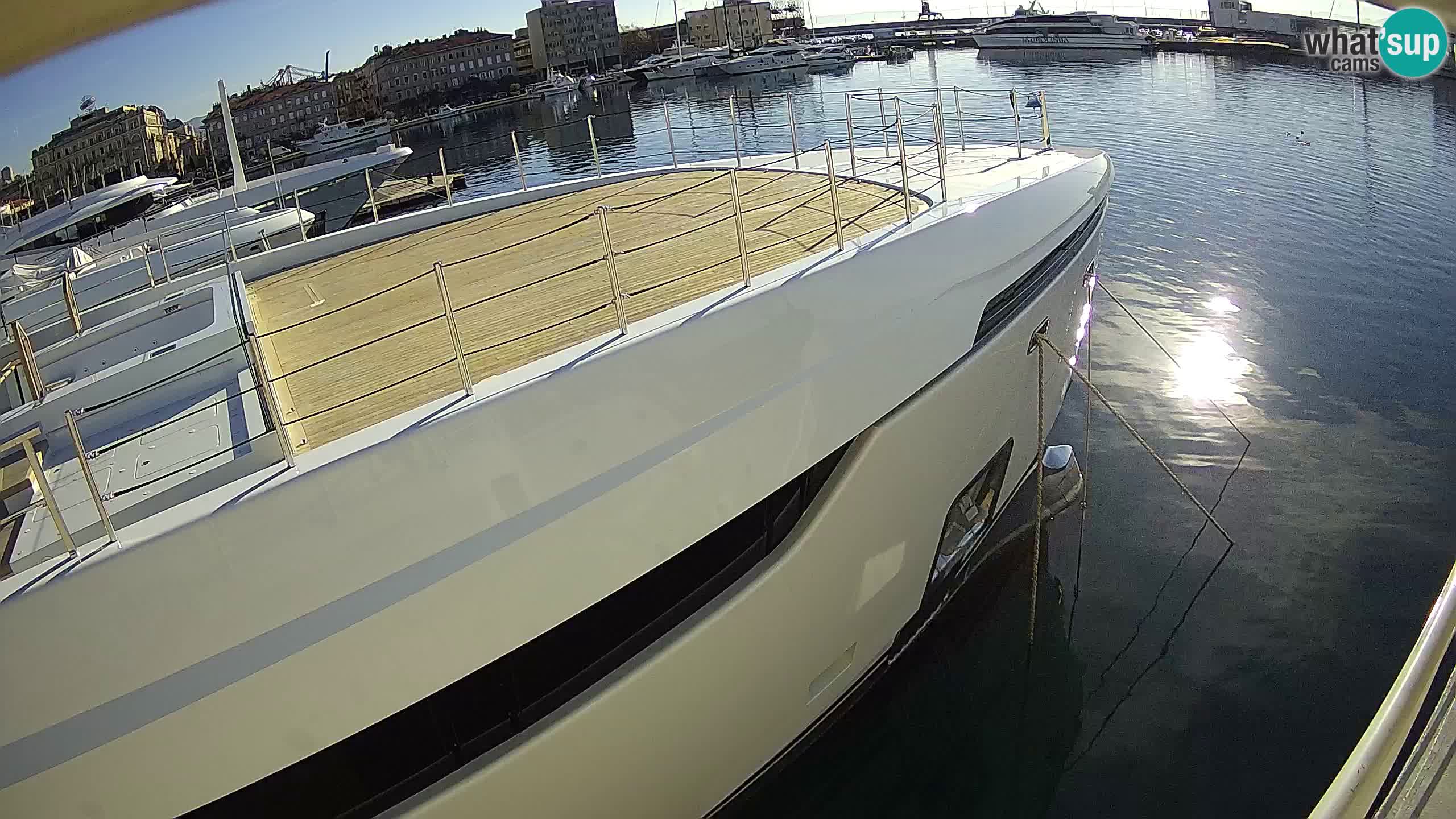 Botel Marina cámara web en vivo Rijeka