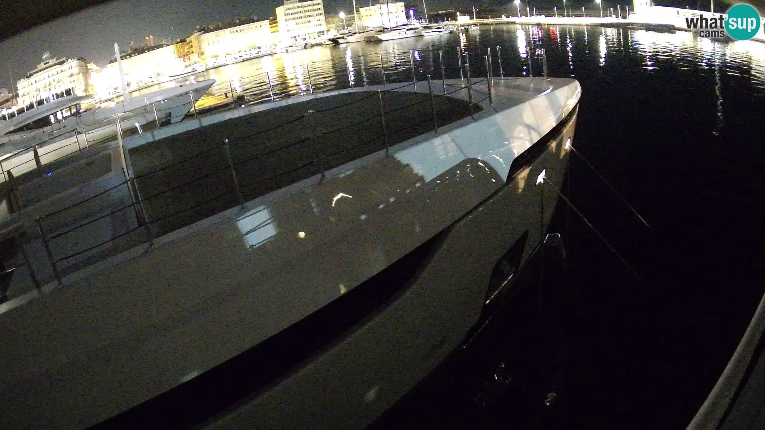 Botel Marina cámara web en vivo Rijeka