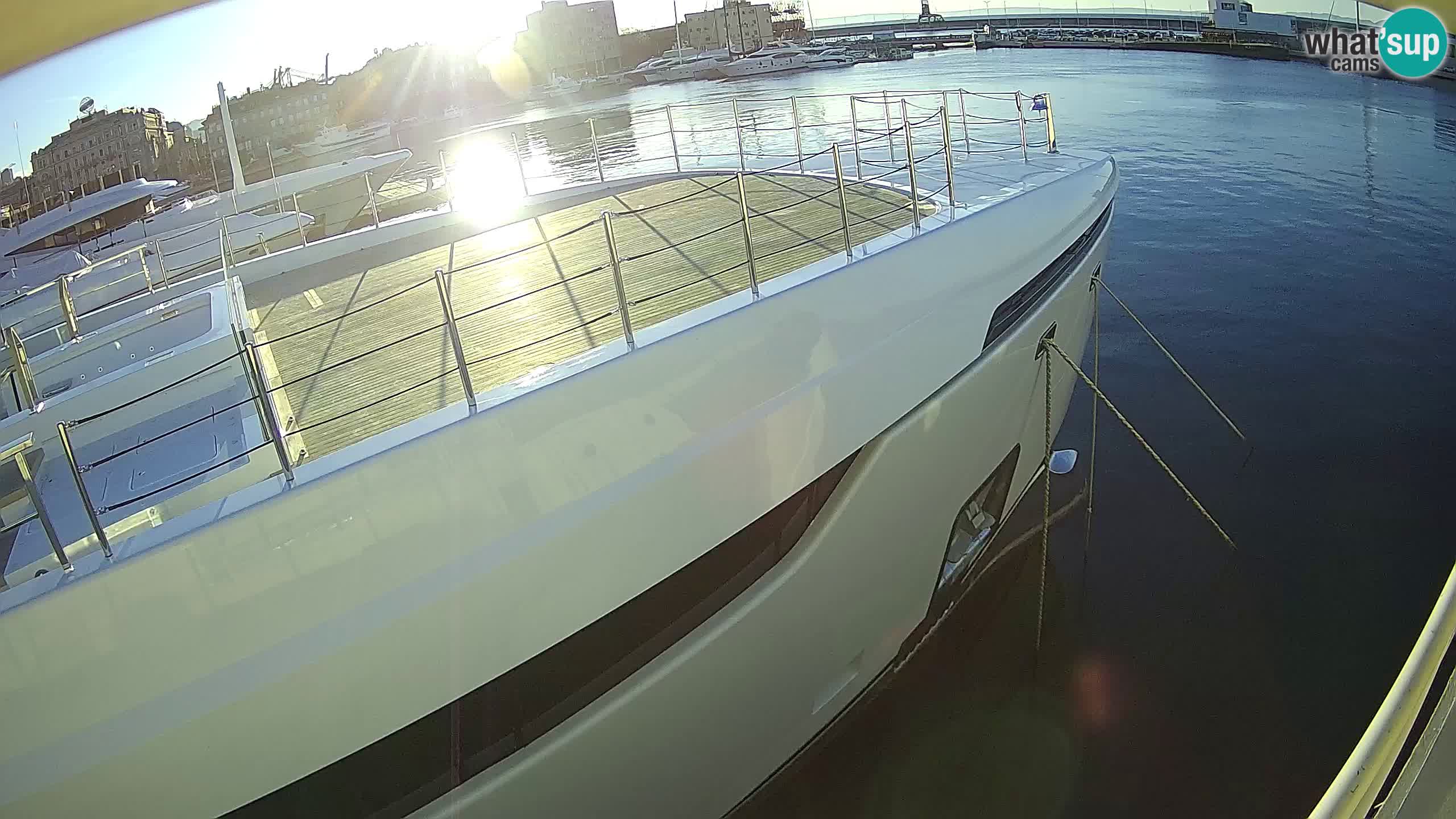 Rijeka – Botel Marina webcam en direct