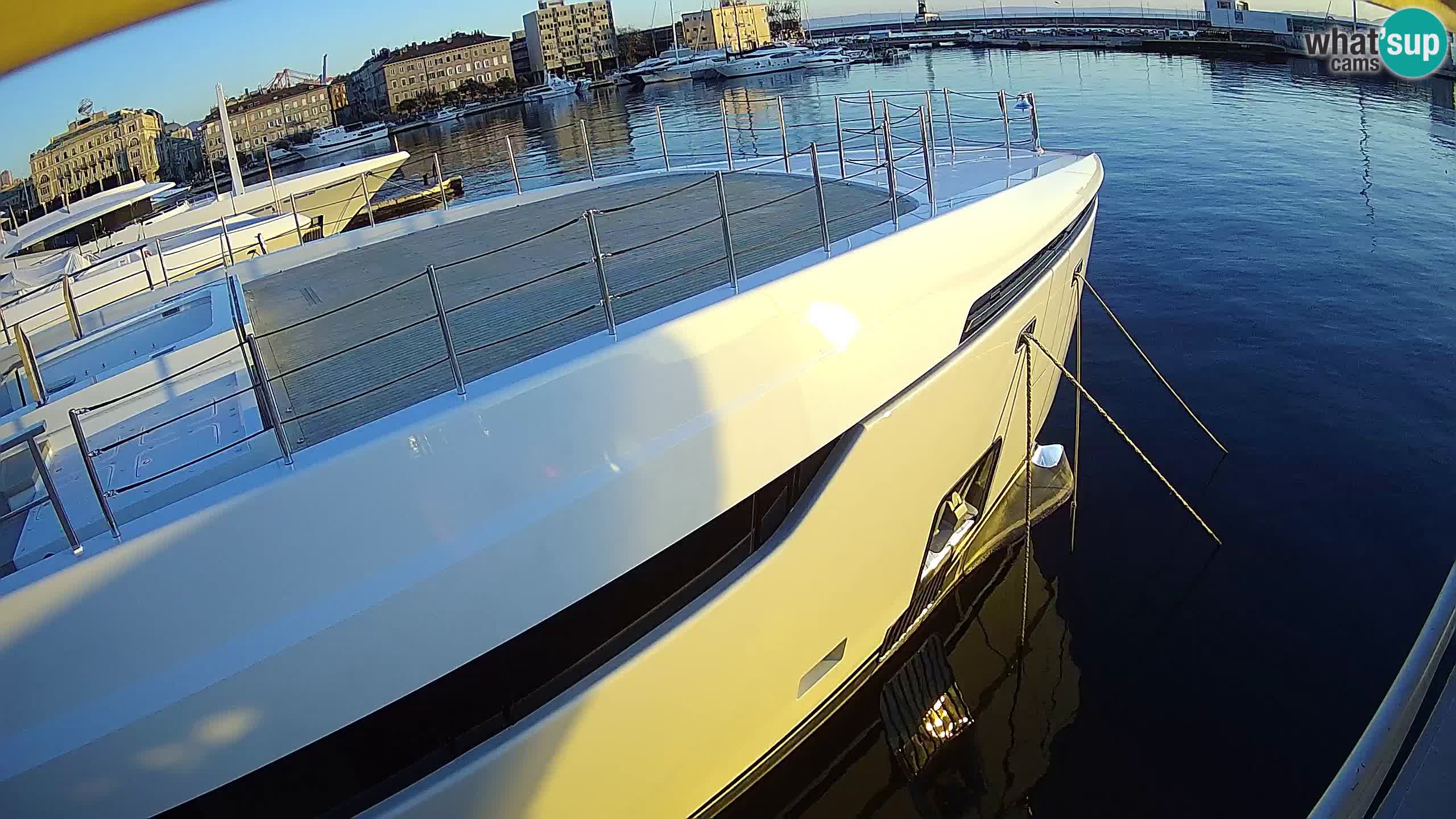 Rijeka – Botel Marina webcam en direct