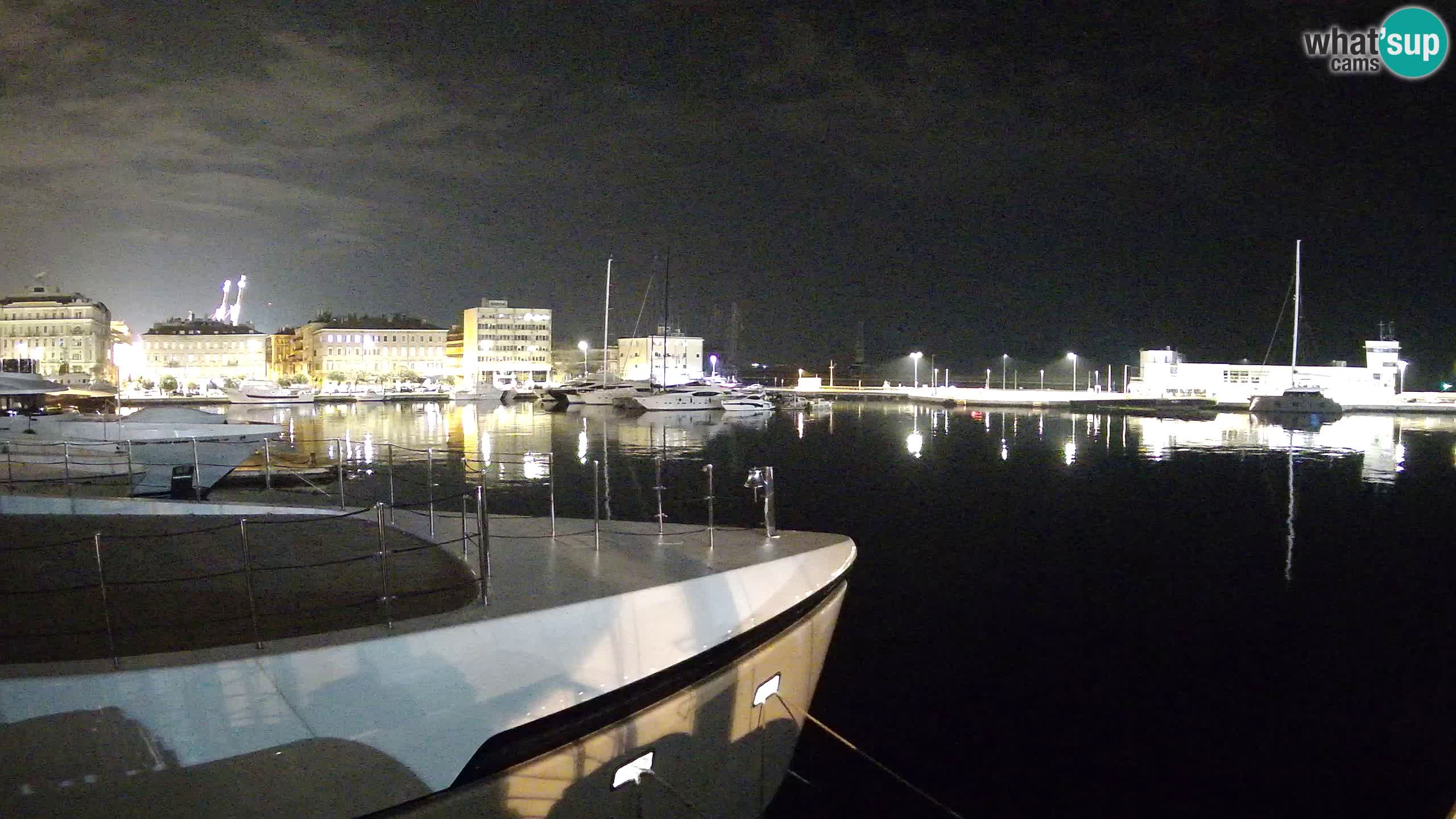 Botel Marina cámara web en vivo Rijeka