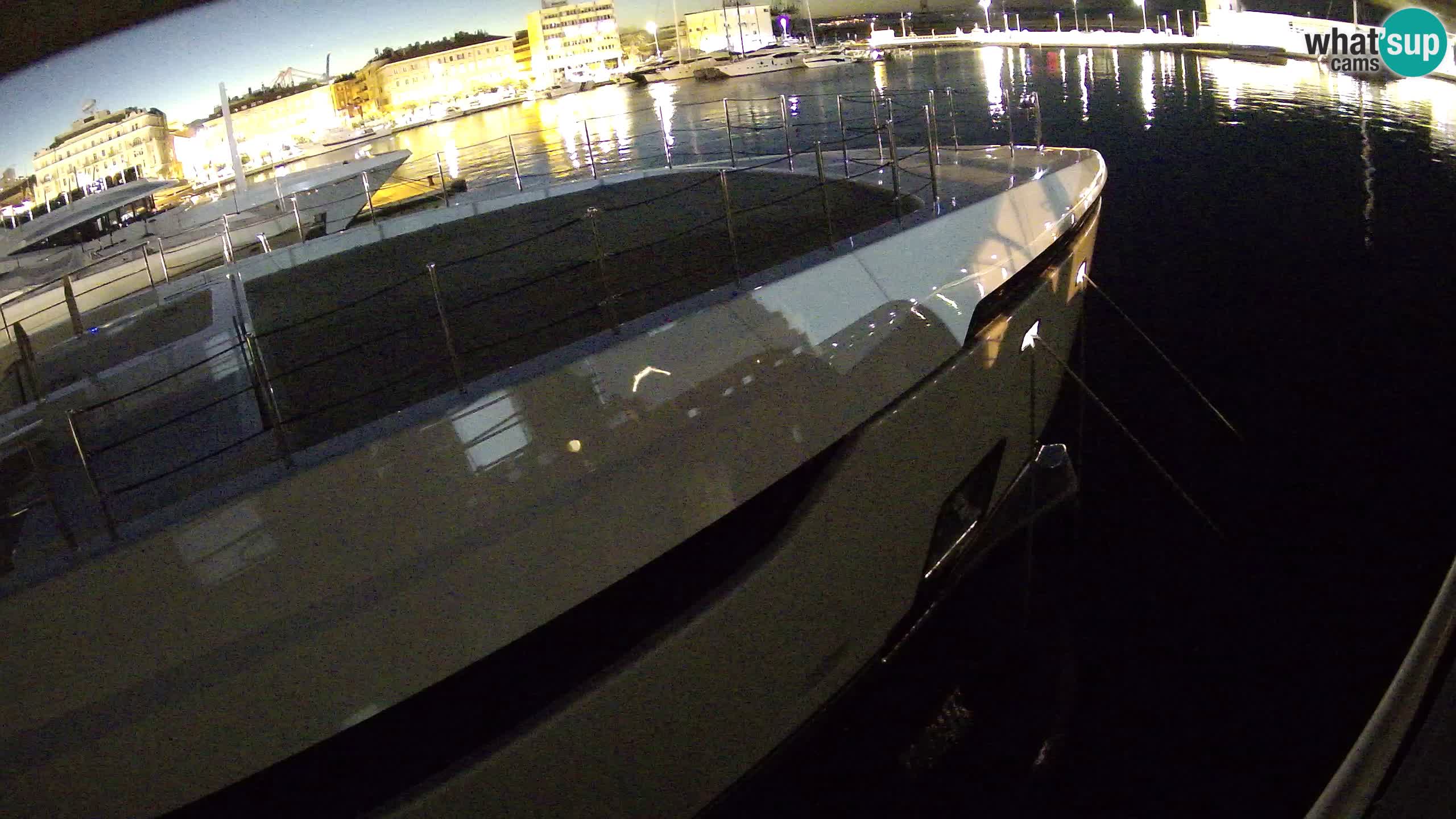 Rijeka – Botel Marina web kamera