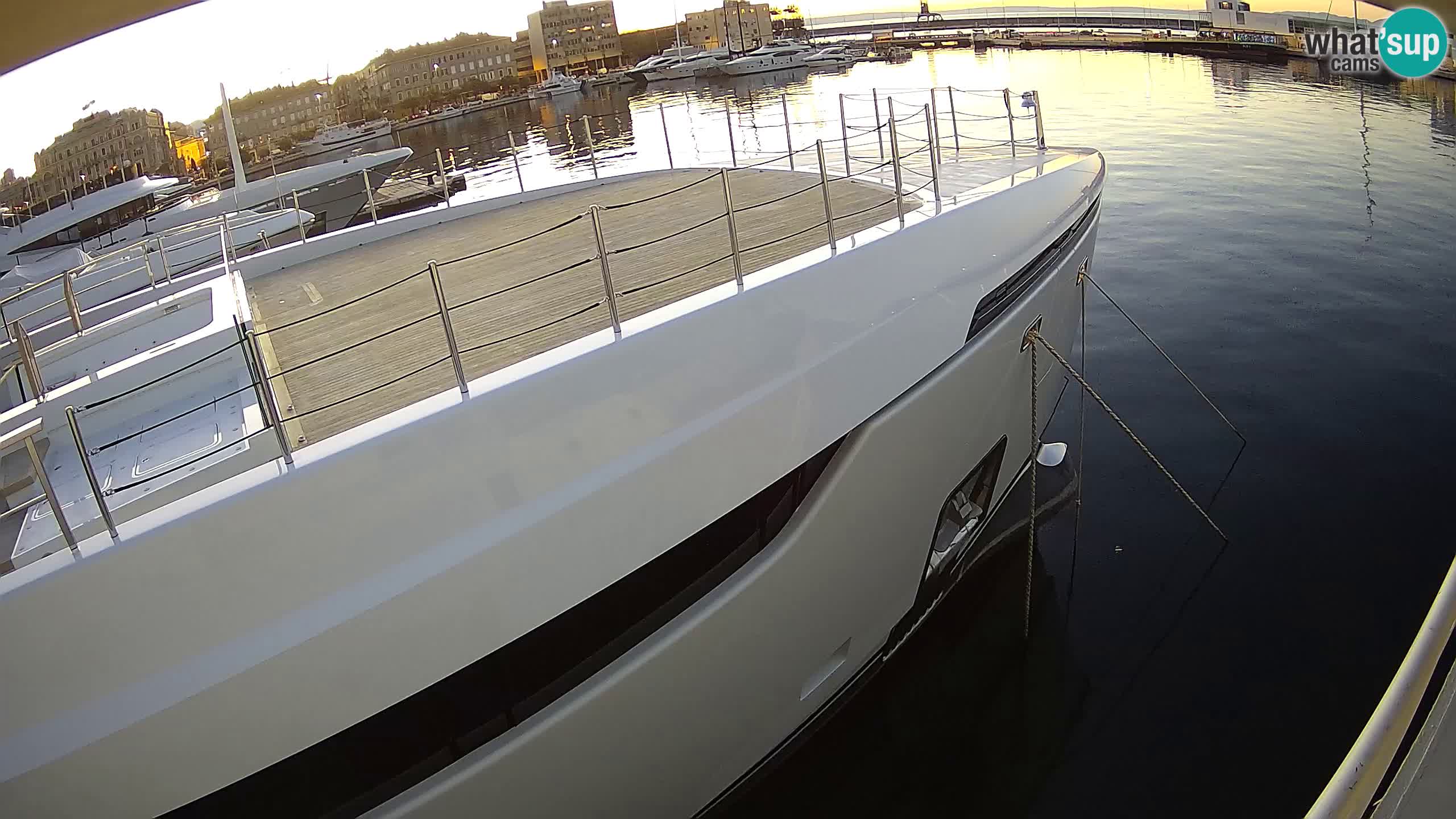 Rijeka – Botel Marina web kamera