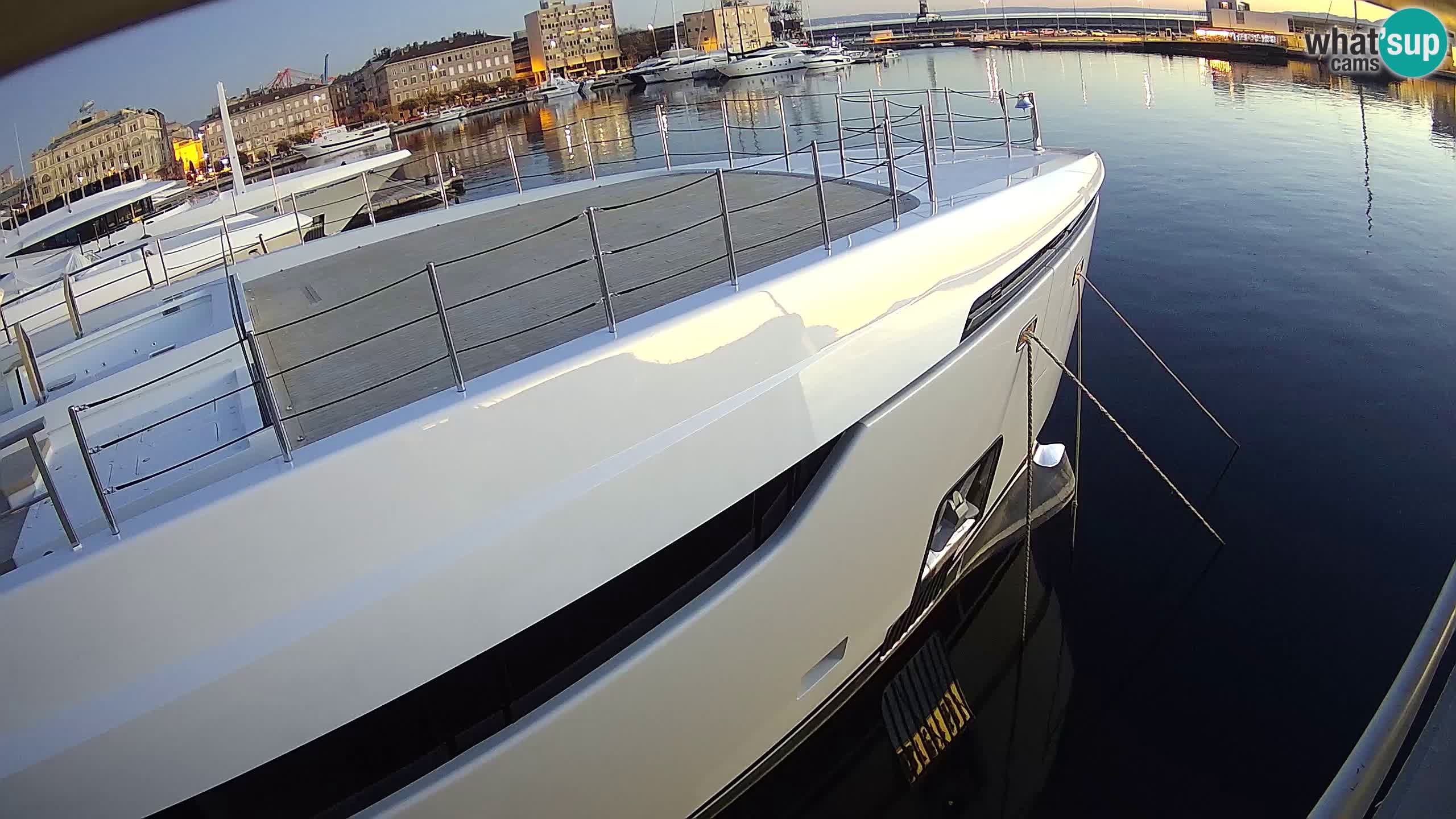 Rijeka – Botel Marina webcam en direct