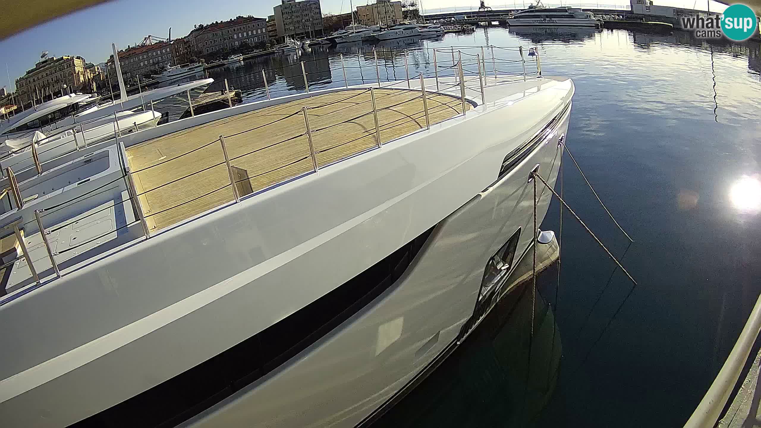 Rijeka – Botel Marina web kamera