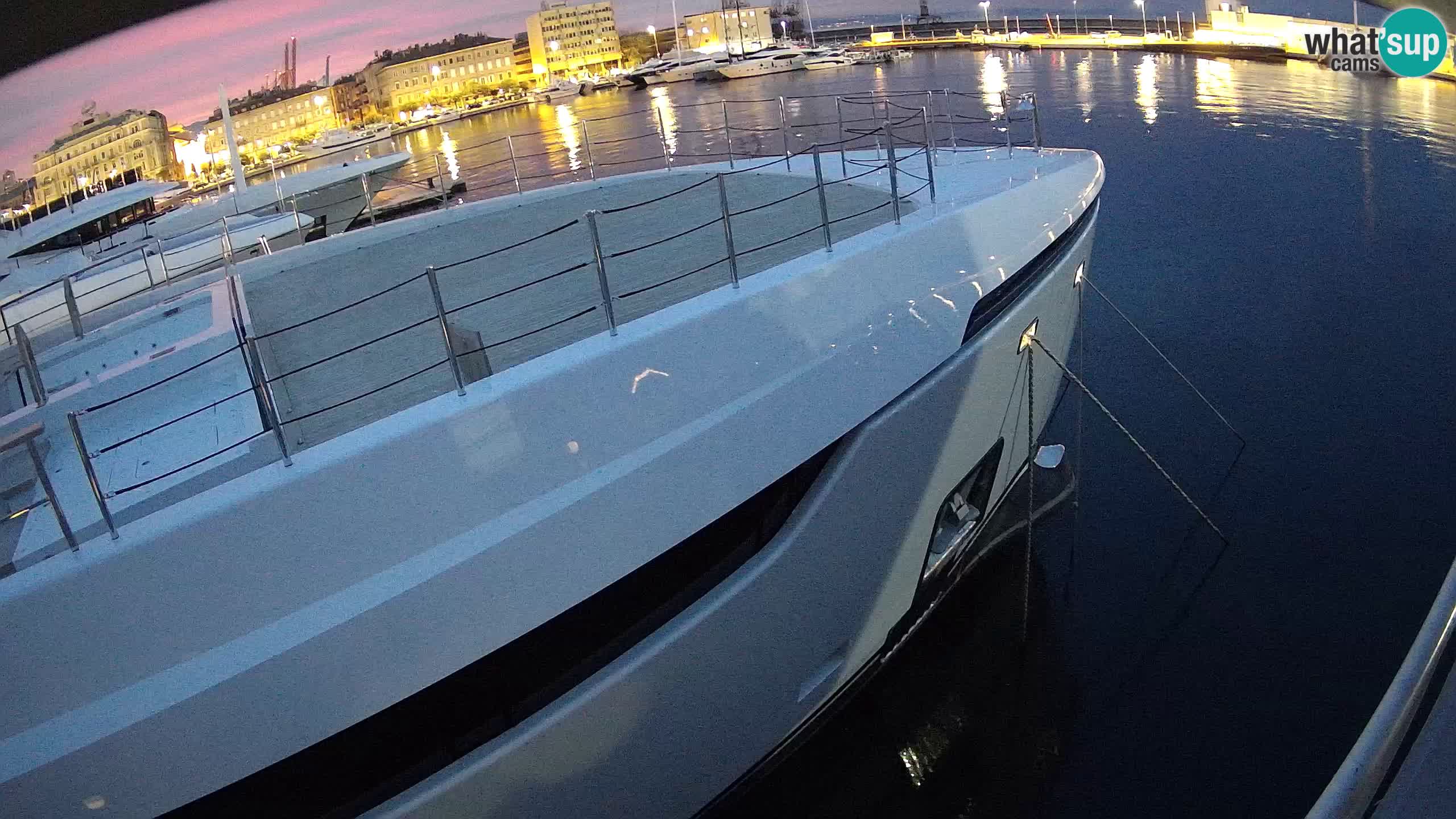 Rijeka – Botel Marina webcam en direct