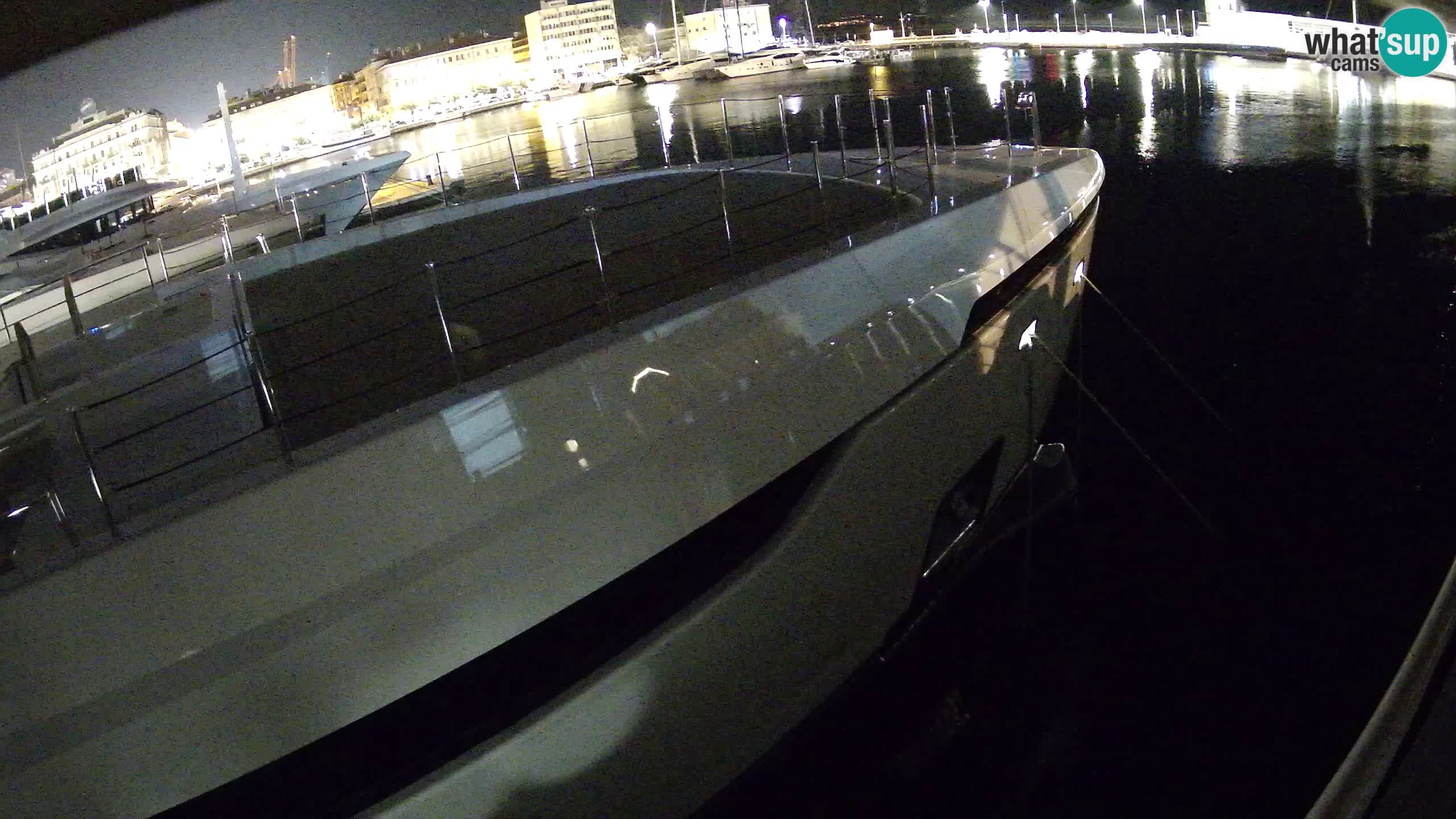 Botel Marina cámara web en vivo Rijeka