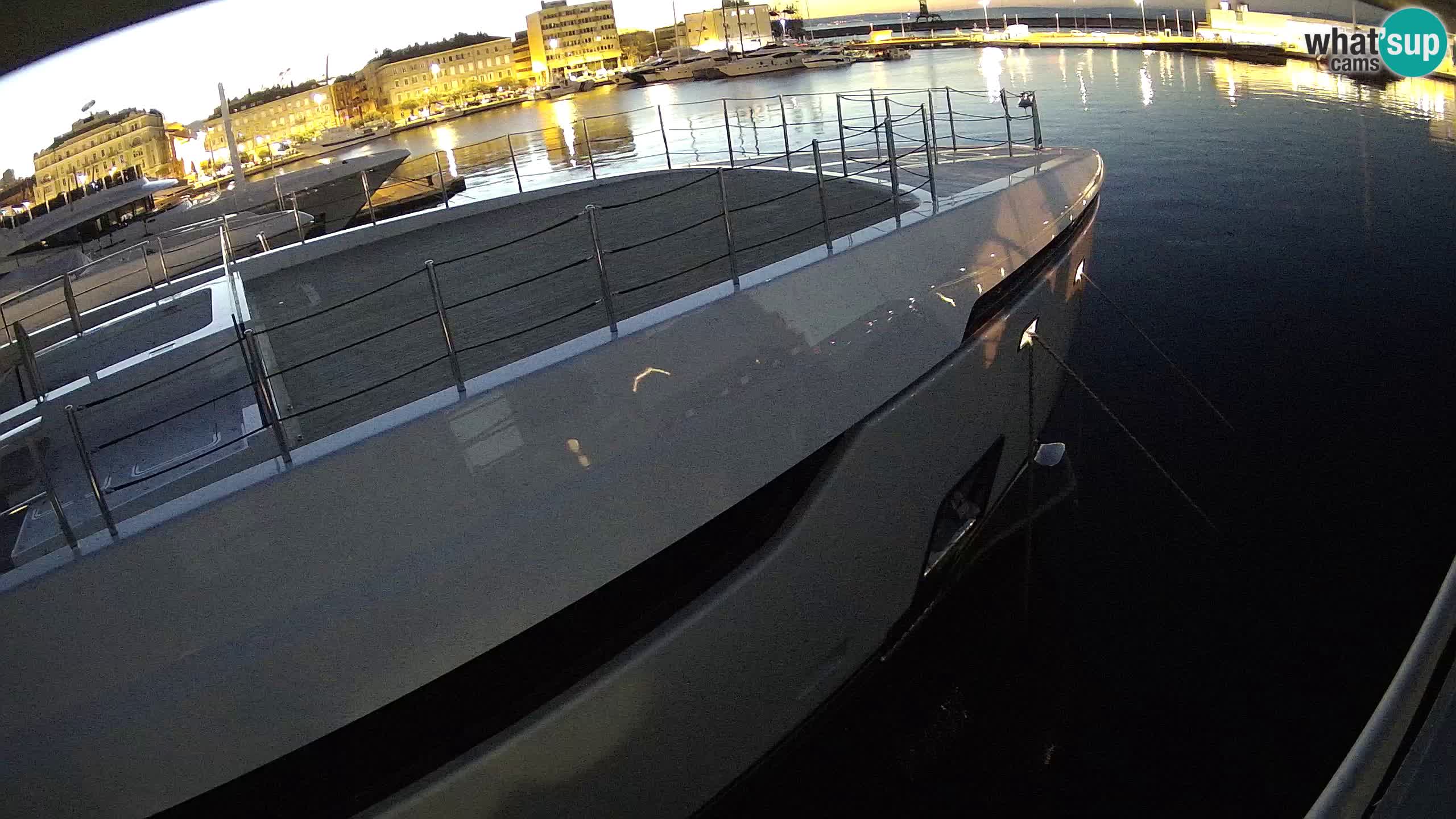 Rijeka – Botel Marina webcam en direct