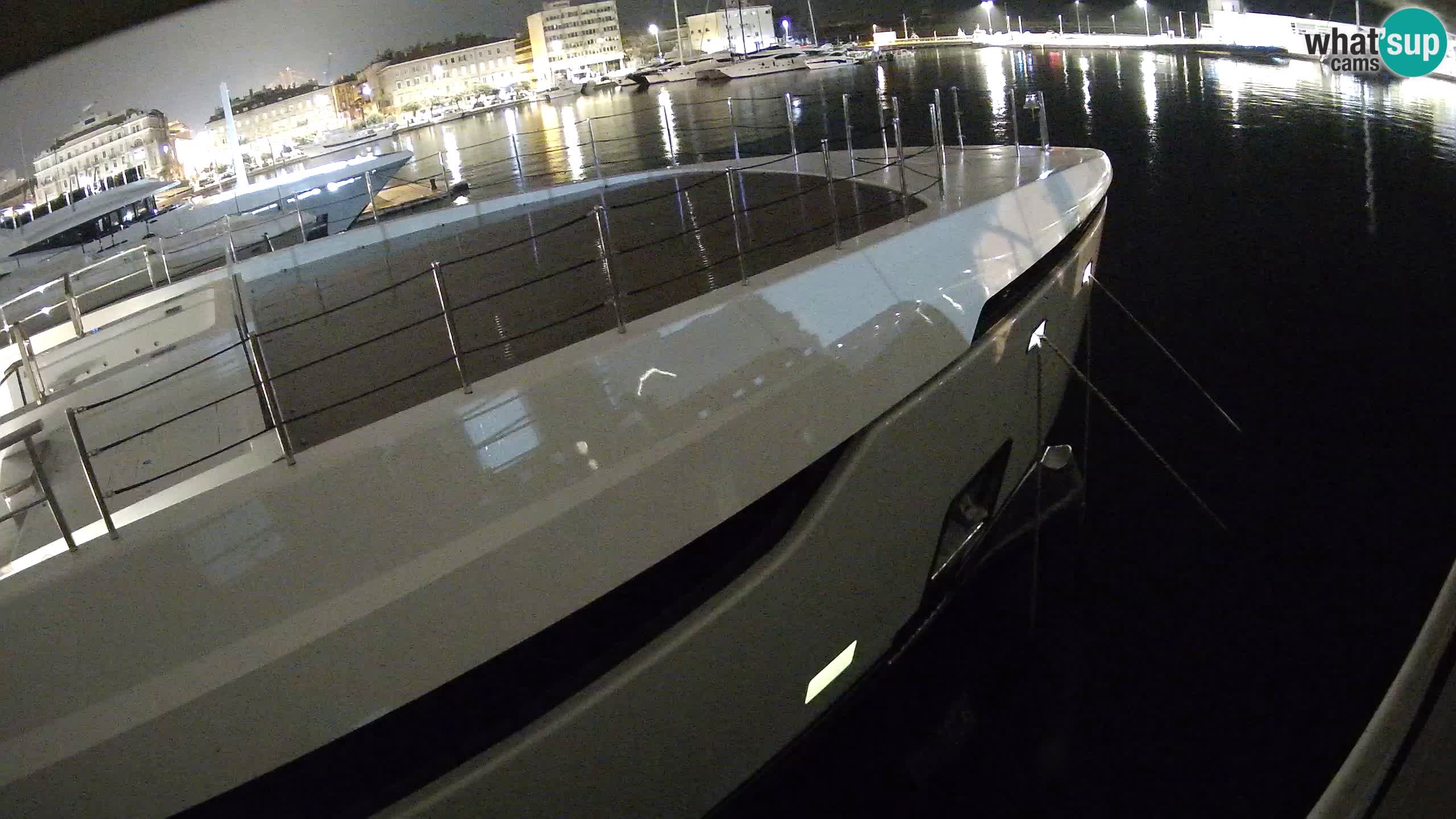 Botel Marina cámara web en vivo Rijeka