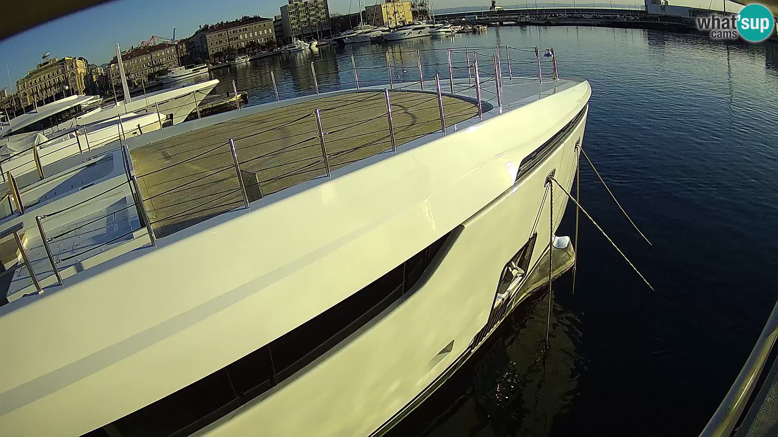 Rijeka – Botel Marina webcam en direct