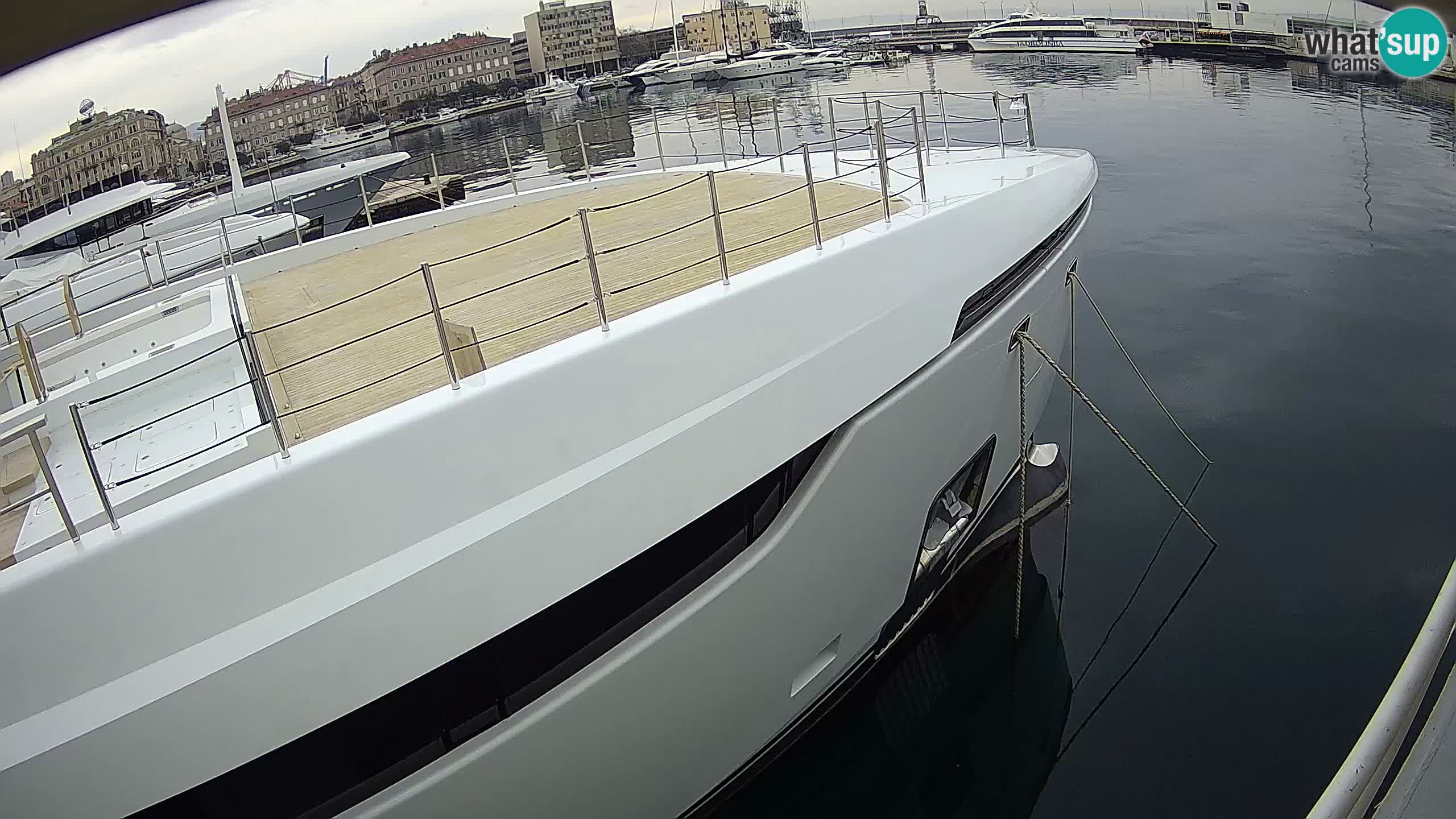Rijeka – Botel Marina web kamera