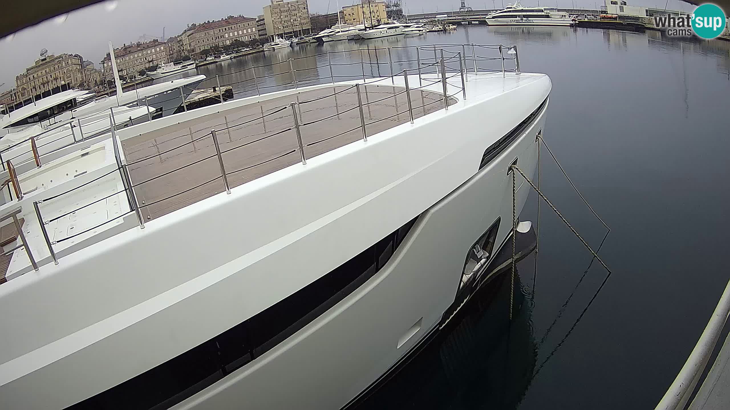 Botel Marina – Rijeka live cam