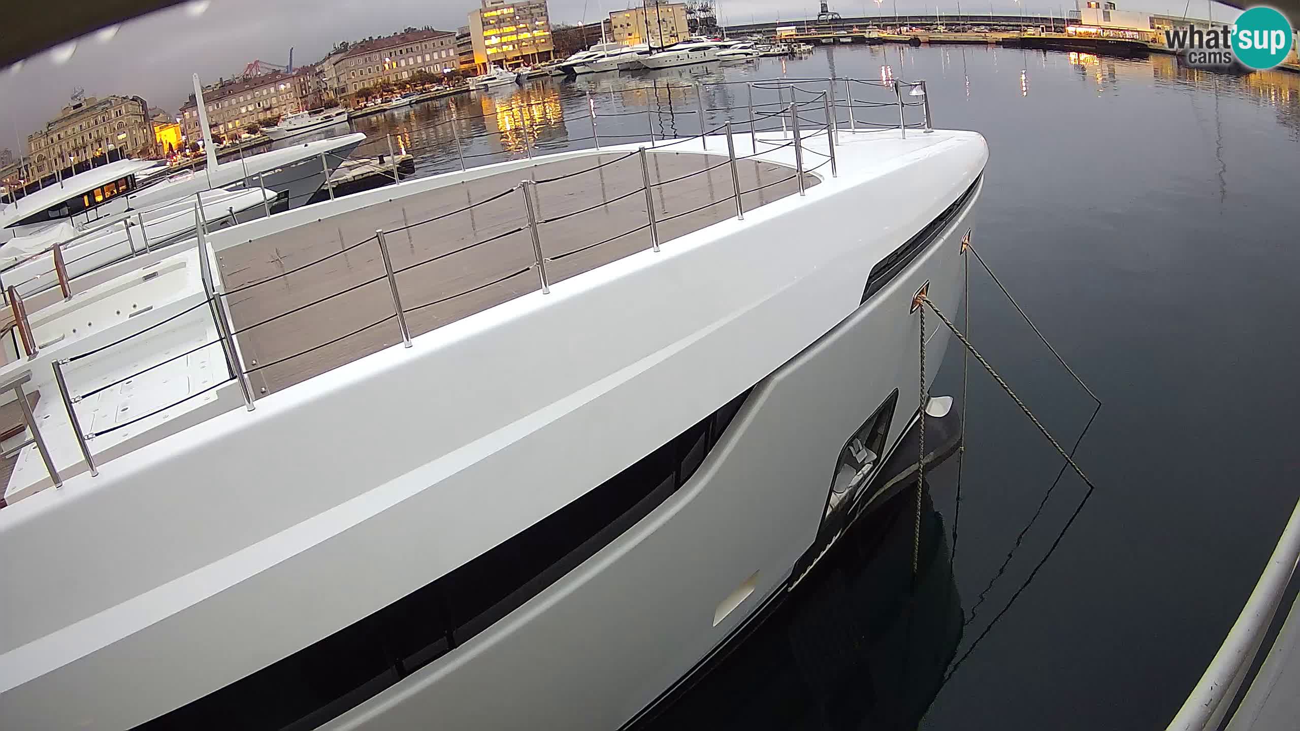 Rijeka – Botel Marina web kamera