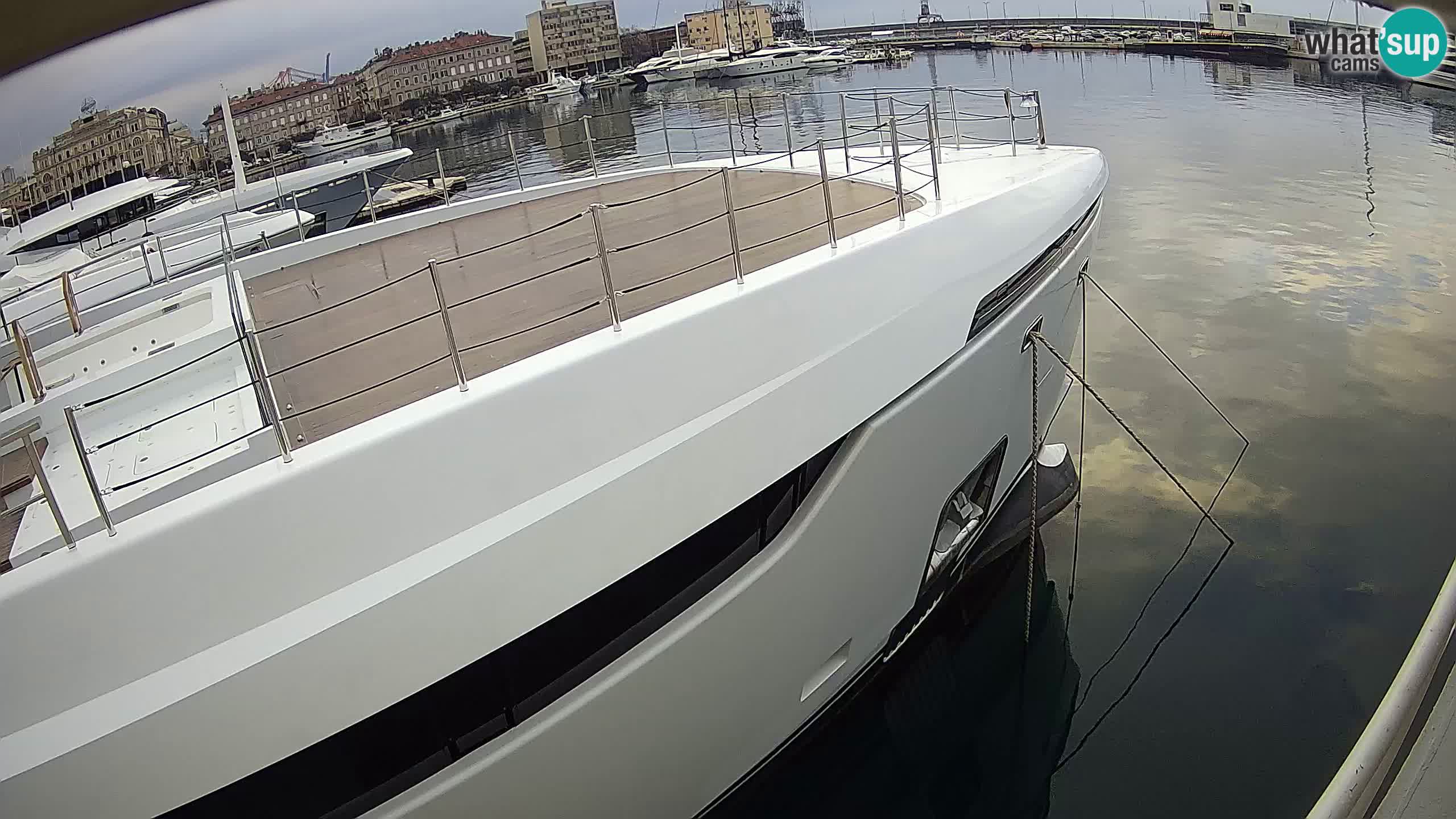 Rijeka – Botel Marina web kamera