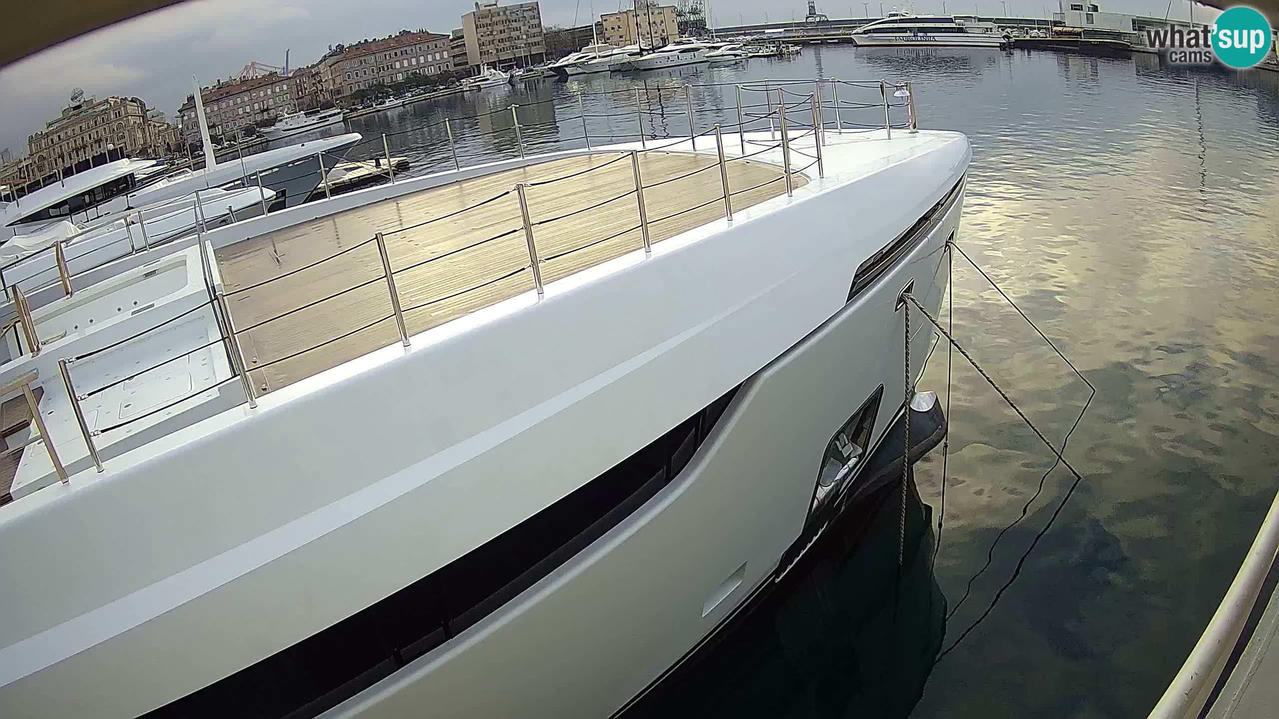 Rijeka – Botel Marina webcam en direct