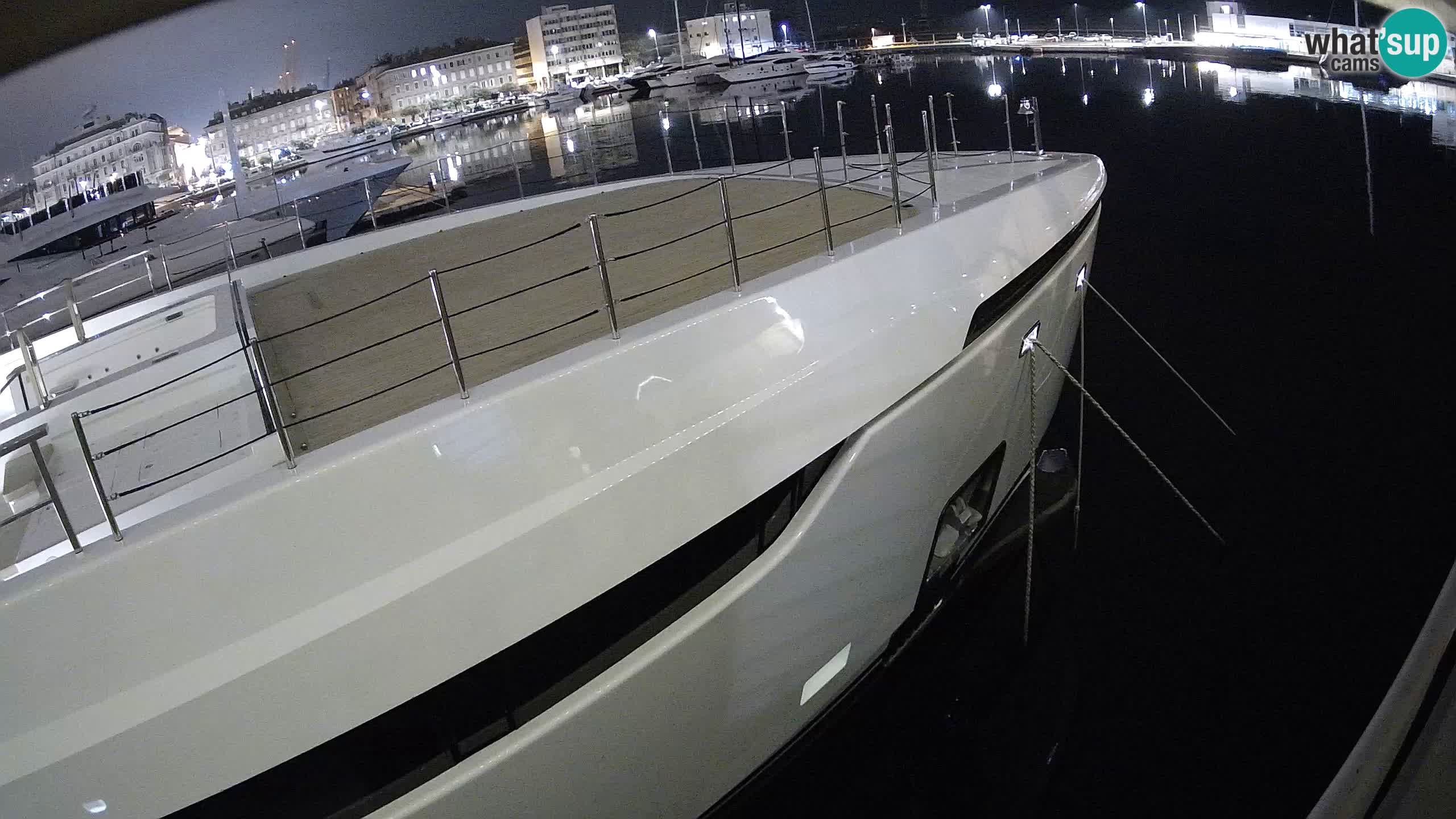 Botel Marina cámara web en vivo Rijeka