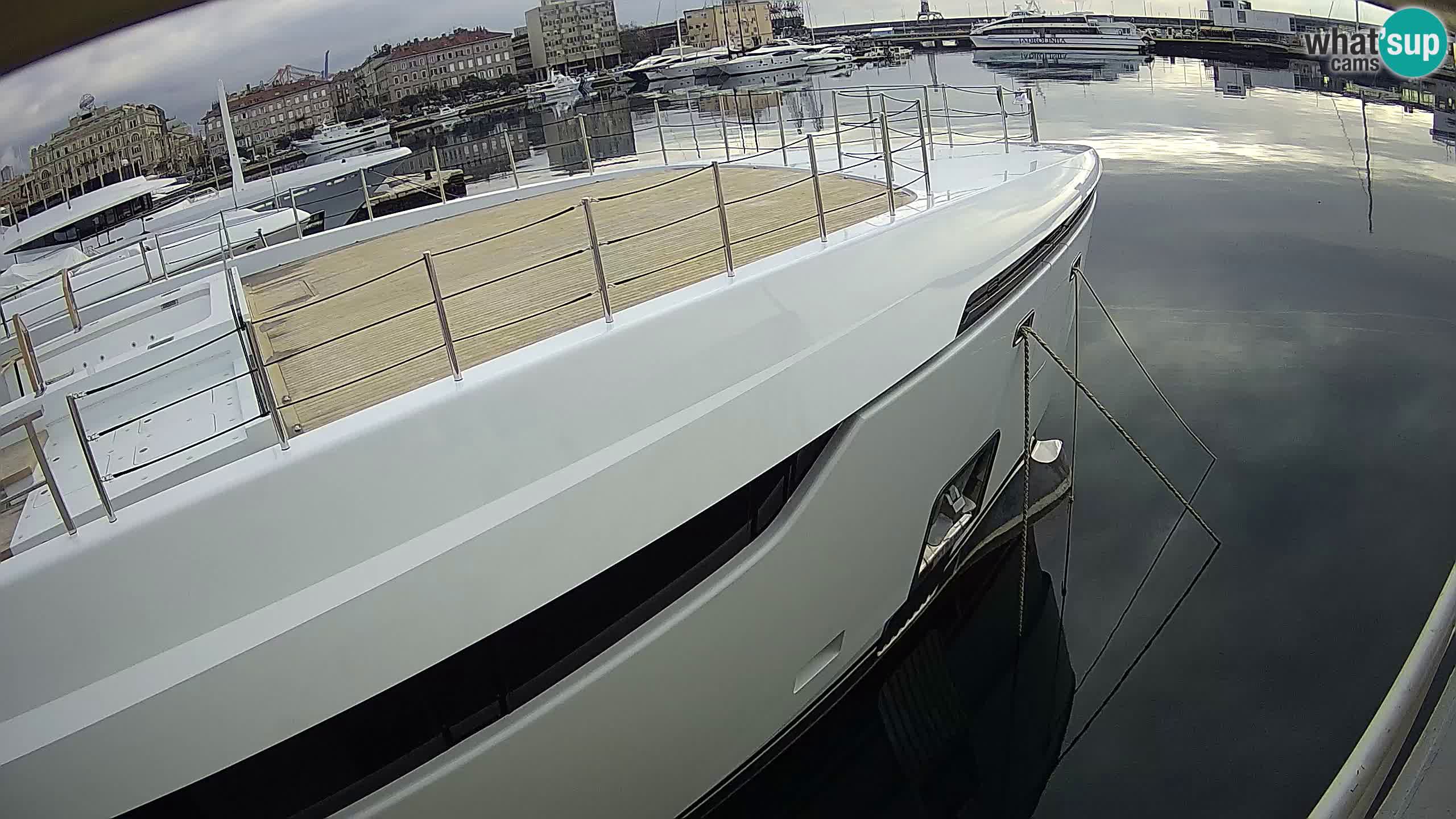 Rijeka – Botel Marina webcam en direct