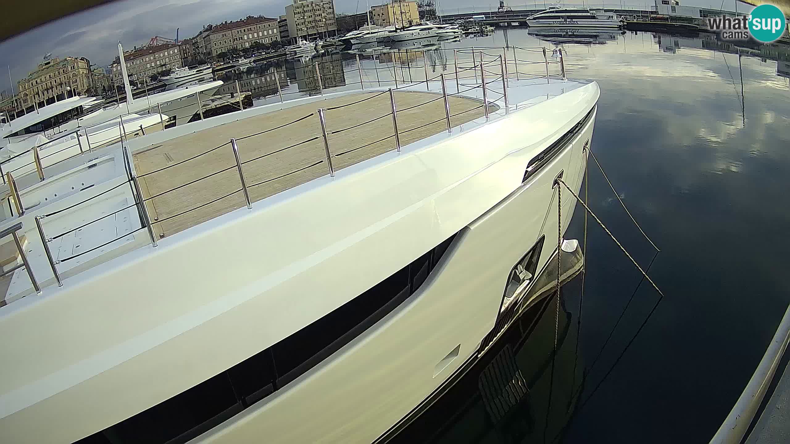 Rijeka – Botel Marina web kamera