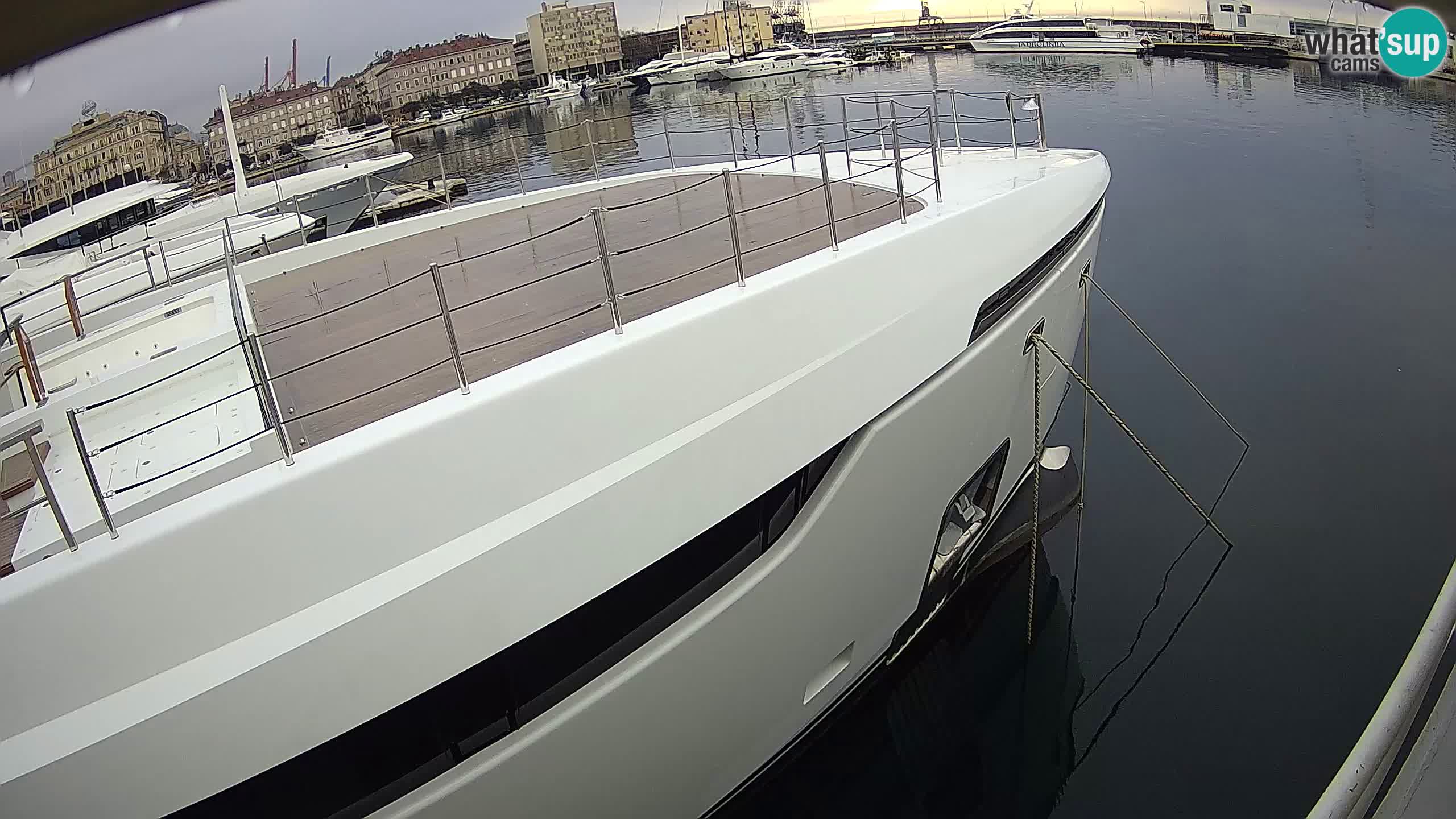 Rijeka – Botel Marina webcam en direct