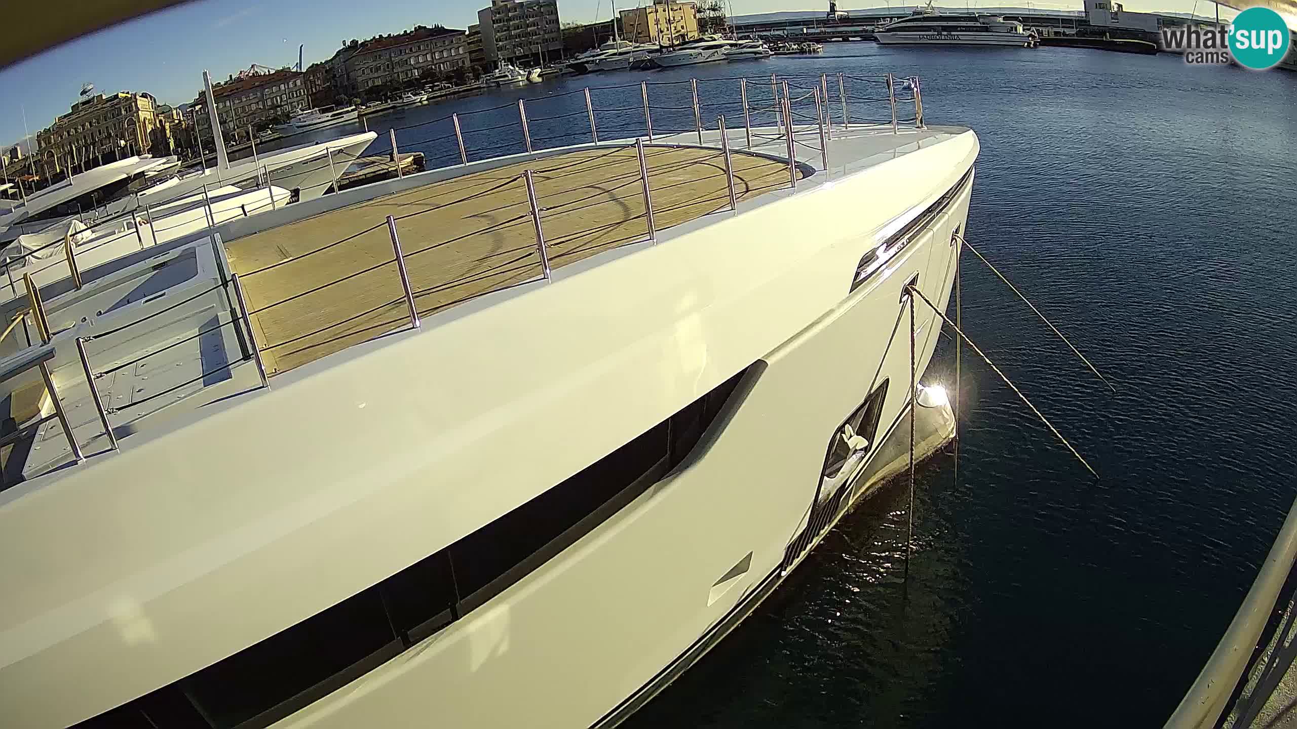 Botel Marina cámara web en vivo Rijeka