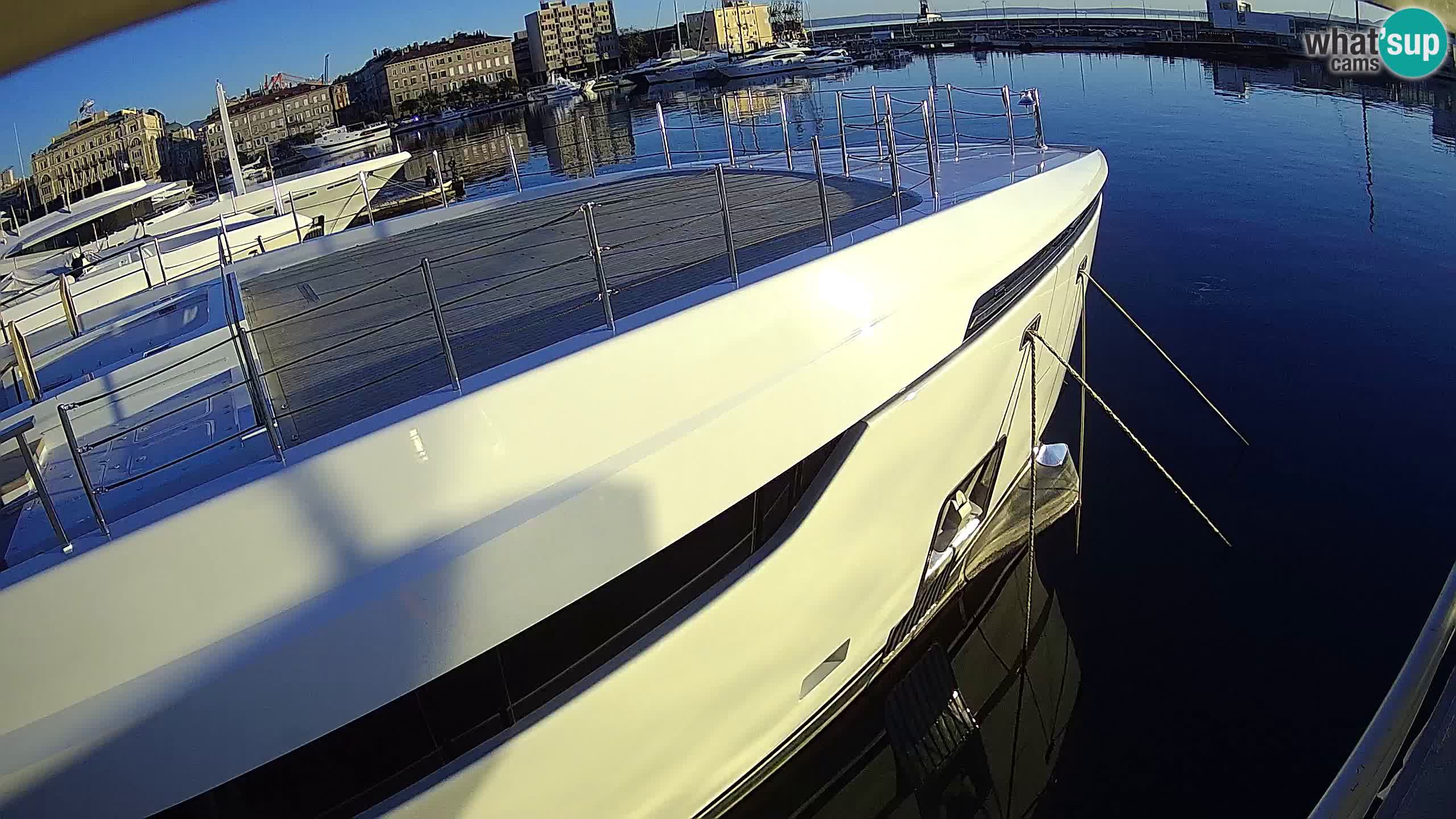 Rijeka – Botel Marina web kamera