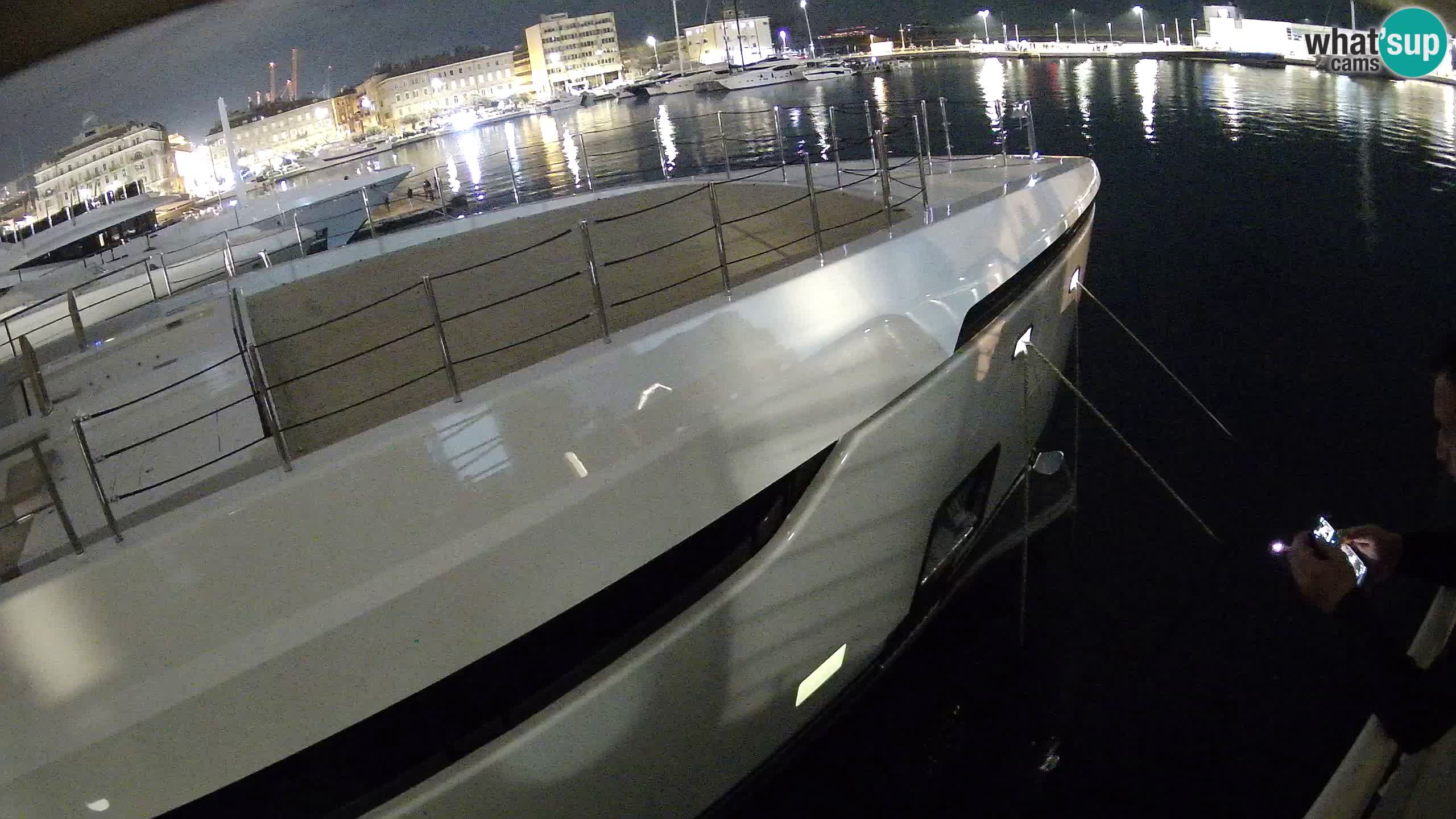 Botel Marina cámara web en vivo Rijeka