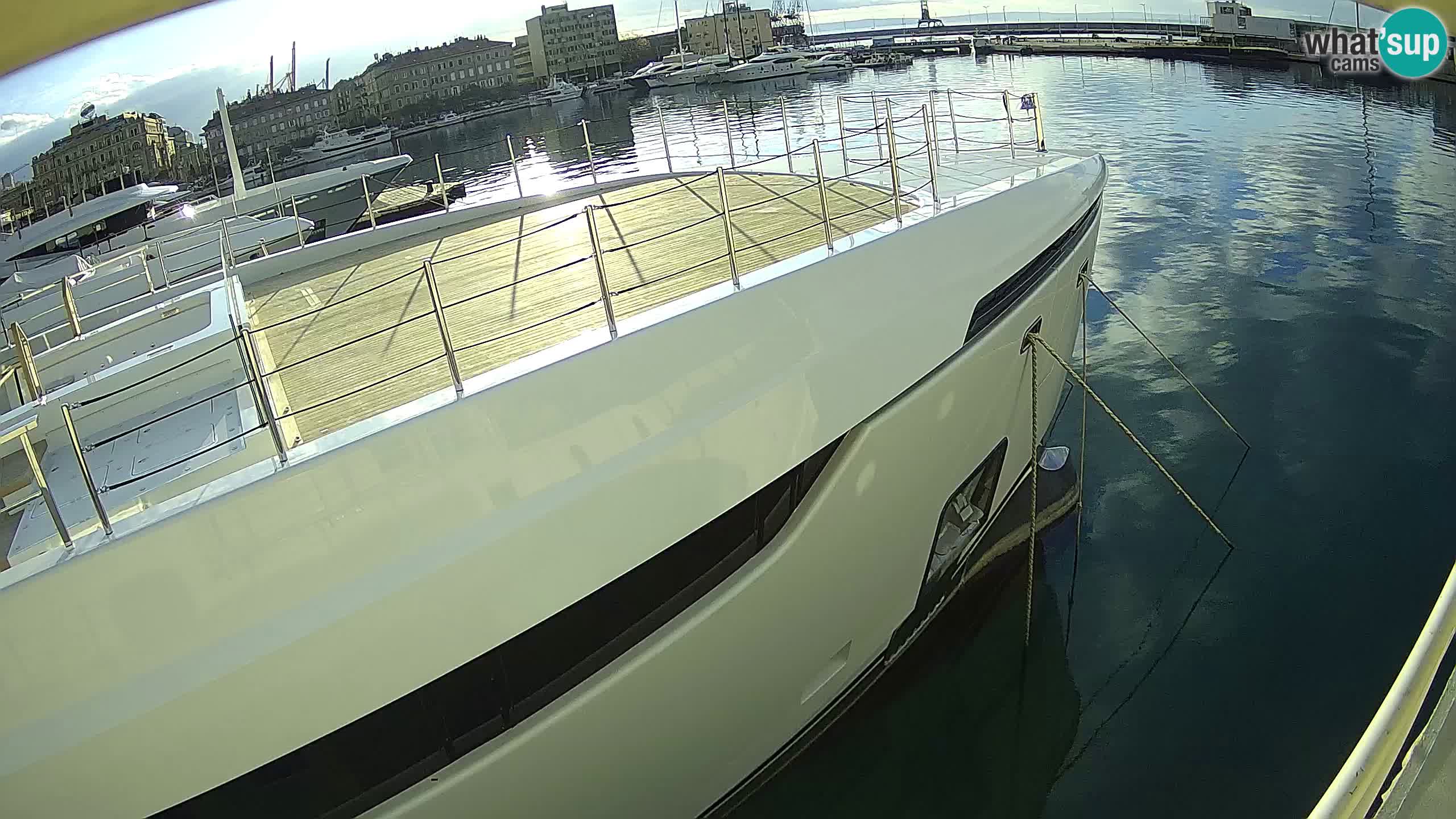 Rijeka – Botel Marina webcam en direct