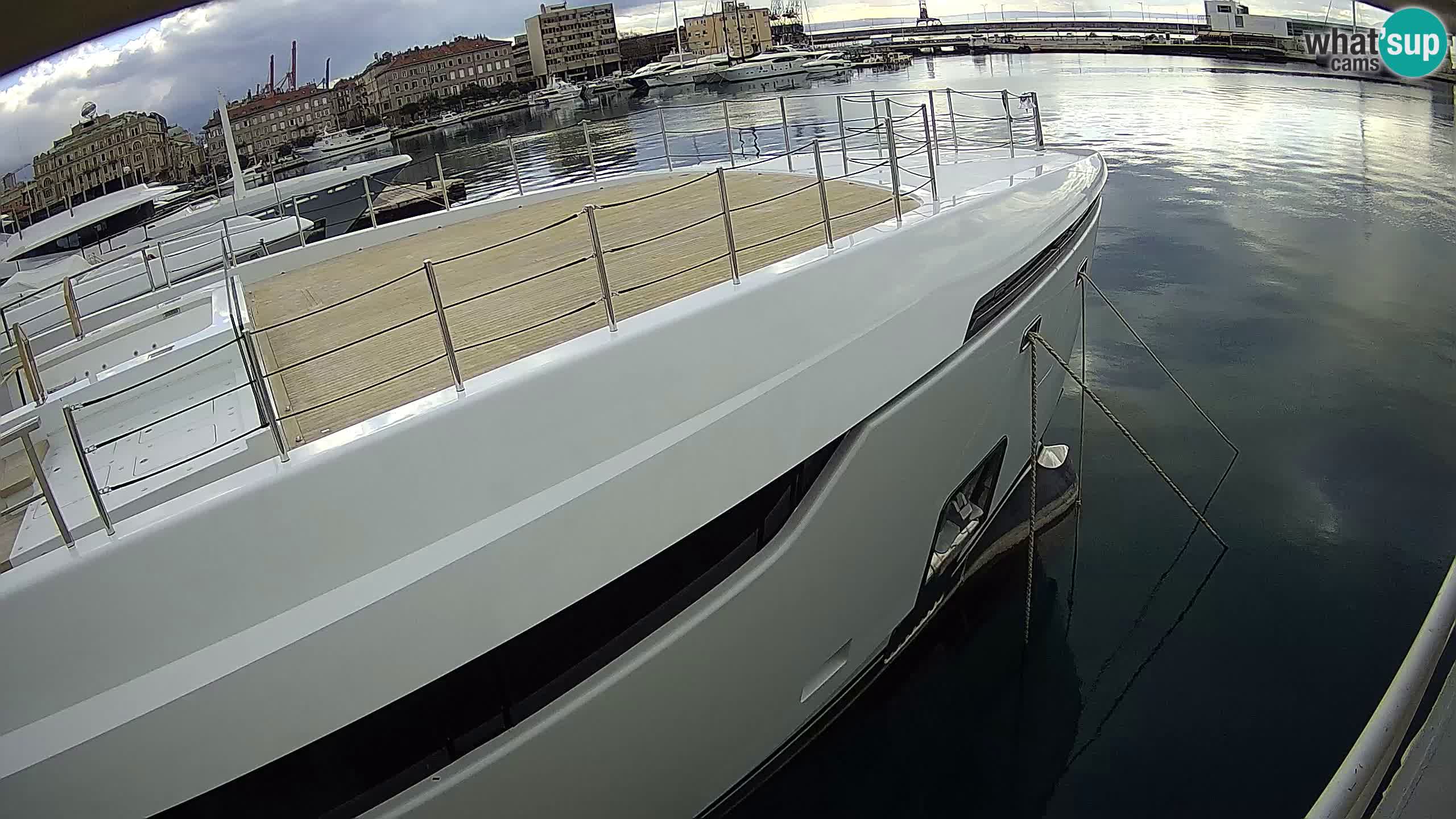 Rijeka – Botel Marina webcam en direct