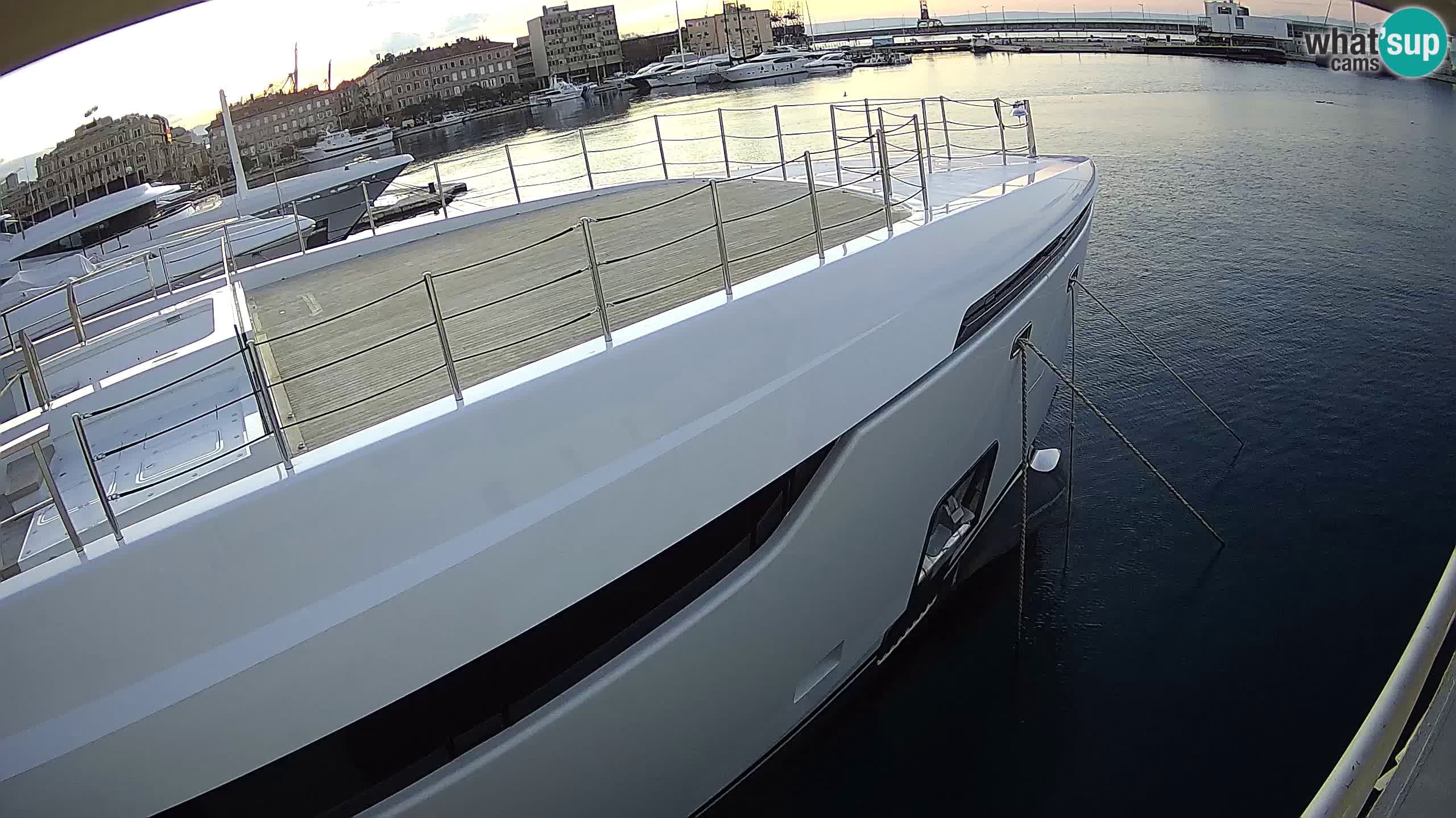Rijeka – Botel Marina webcam en direct