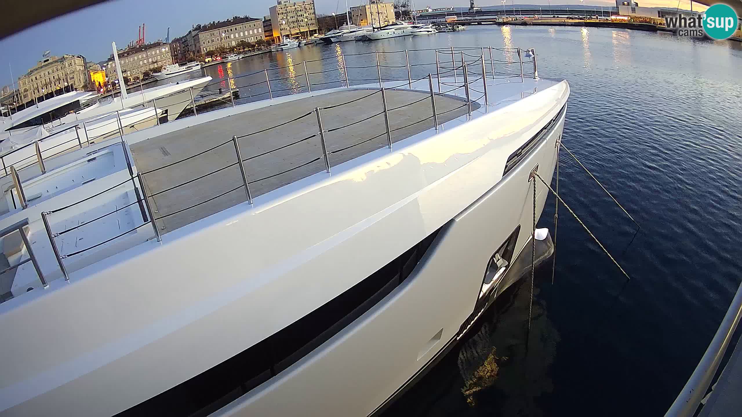 Rijeka – Botel Marina webcam en direct