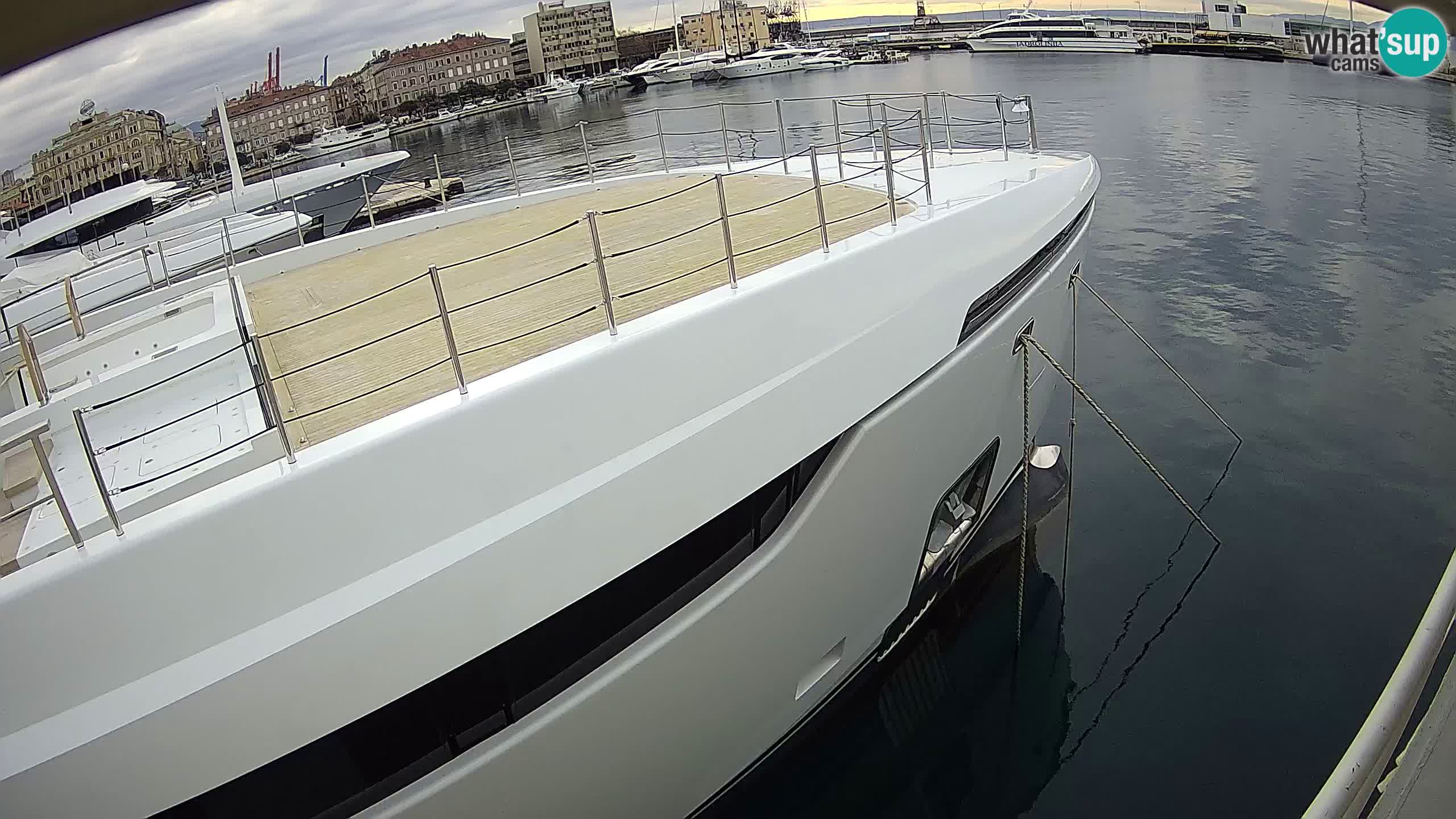 Rijeka – Botel Marina webcam en direct