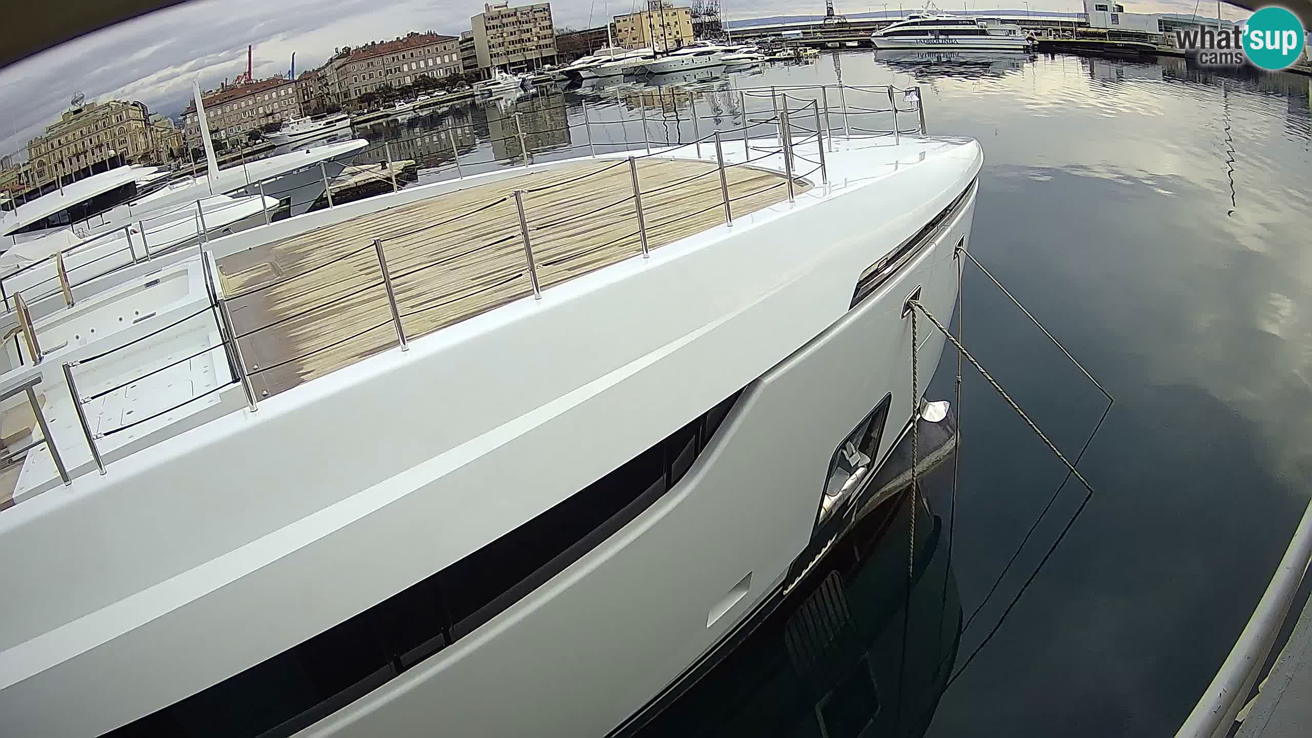 Rijeka – Botel Marina web kamera