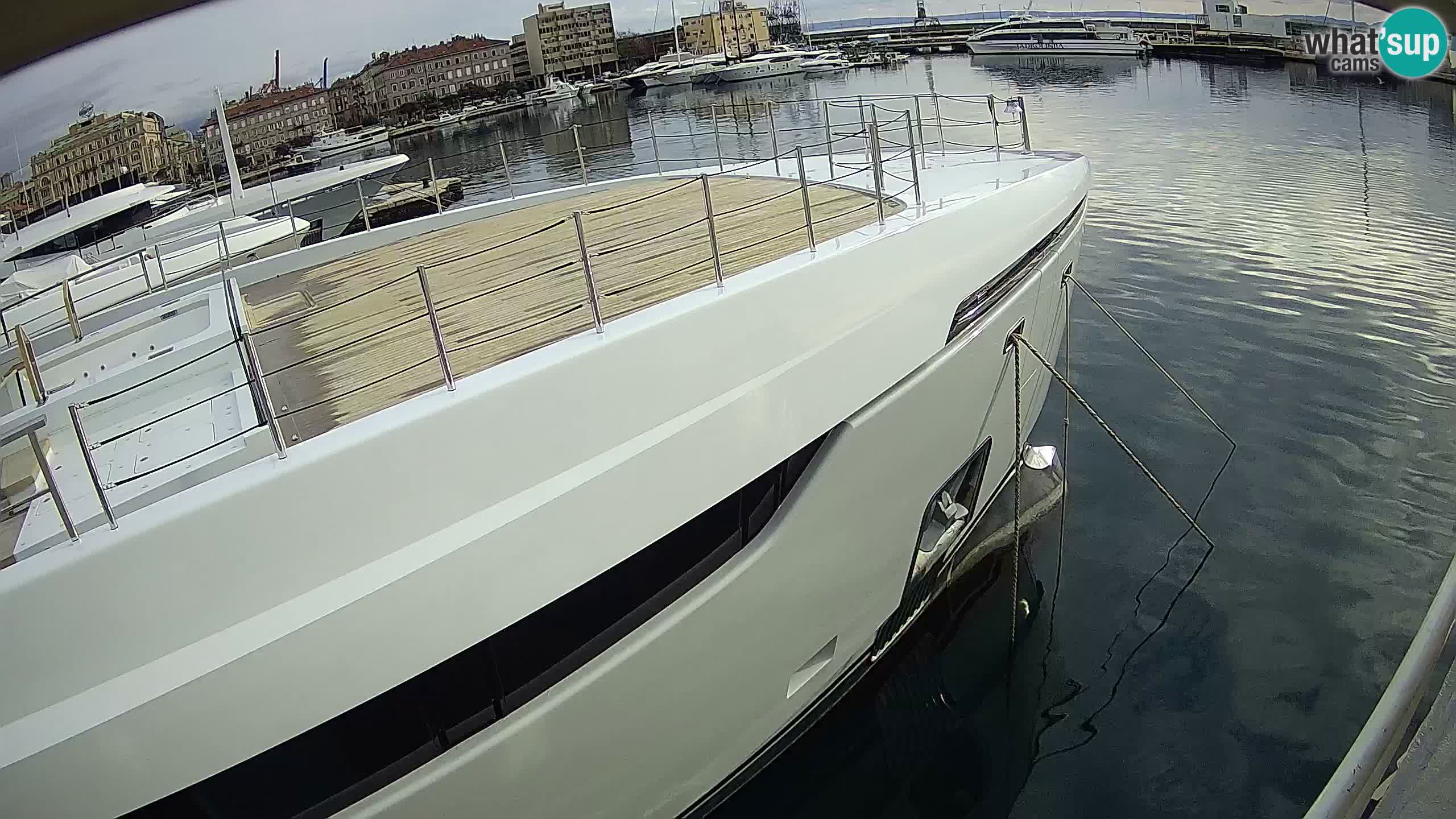 Rijeka – Botel Marina webcam en direct