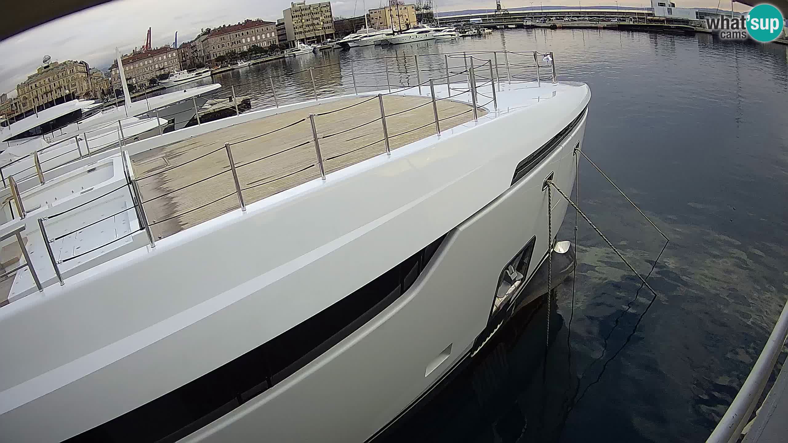 Rijeka – Botel Marina web kamera