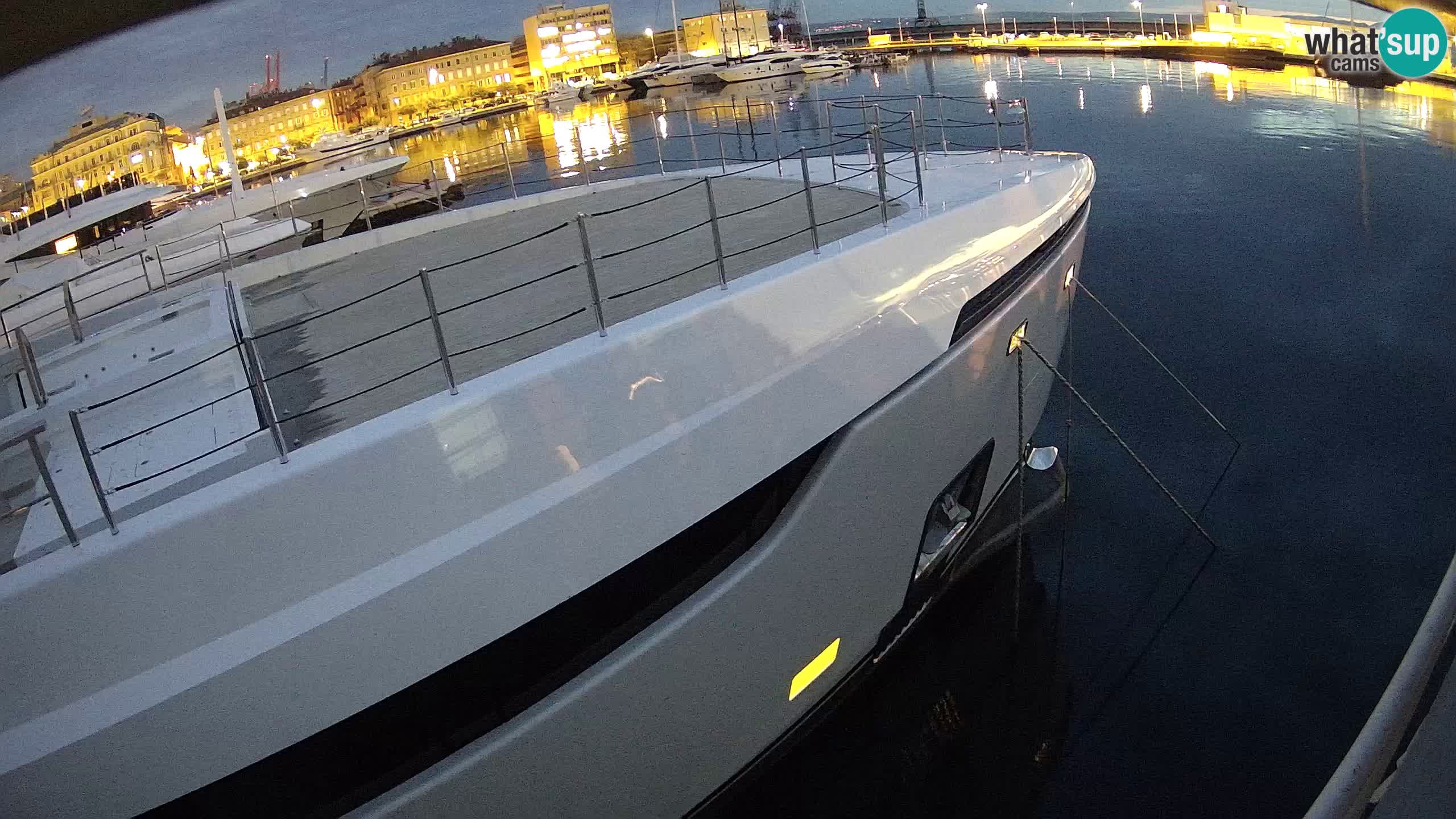 Rijeka – Botel Marina web kamera