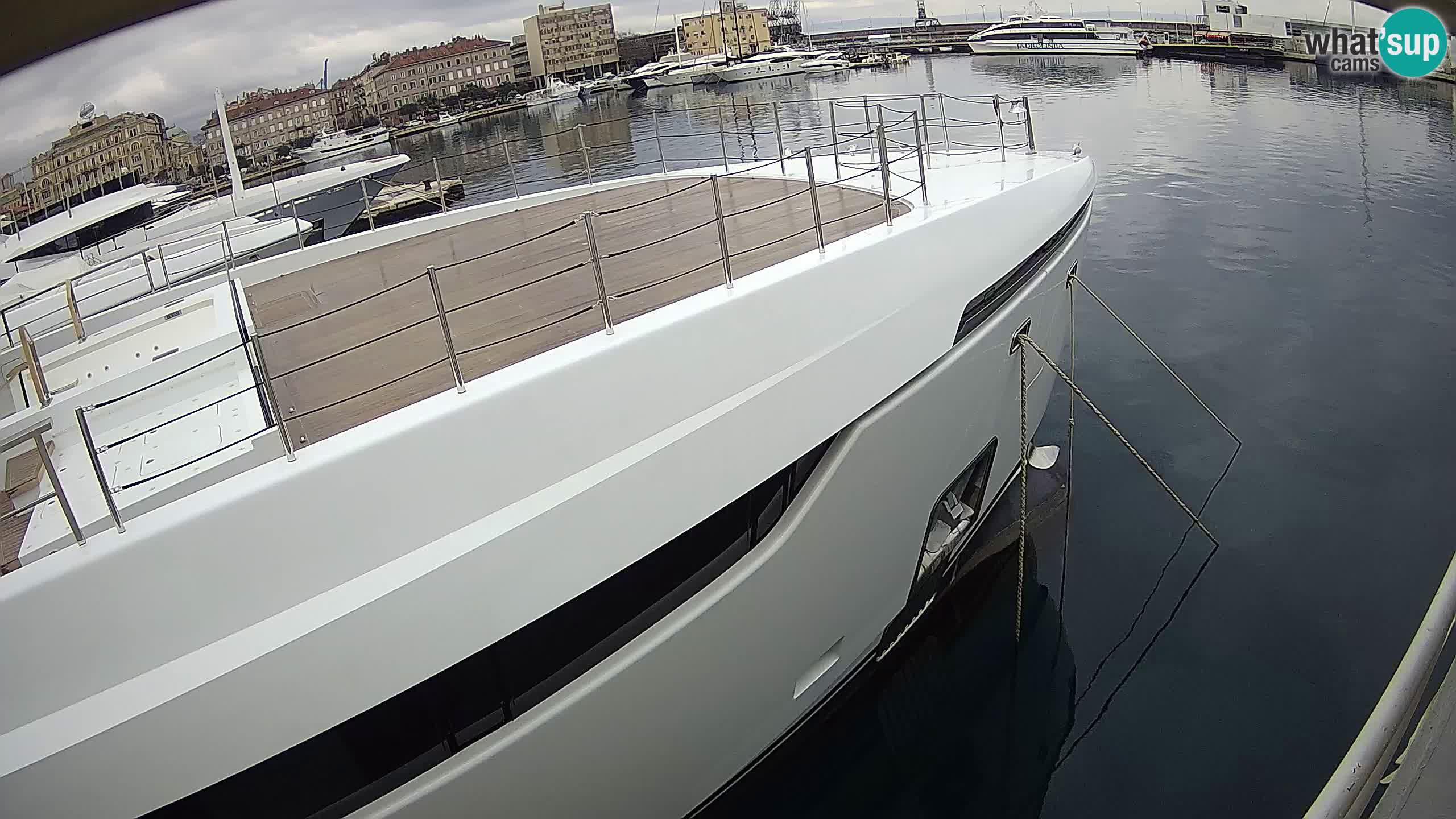 Rijeka – Botel Marina web kamera