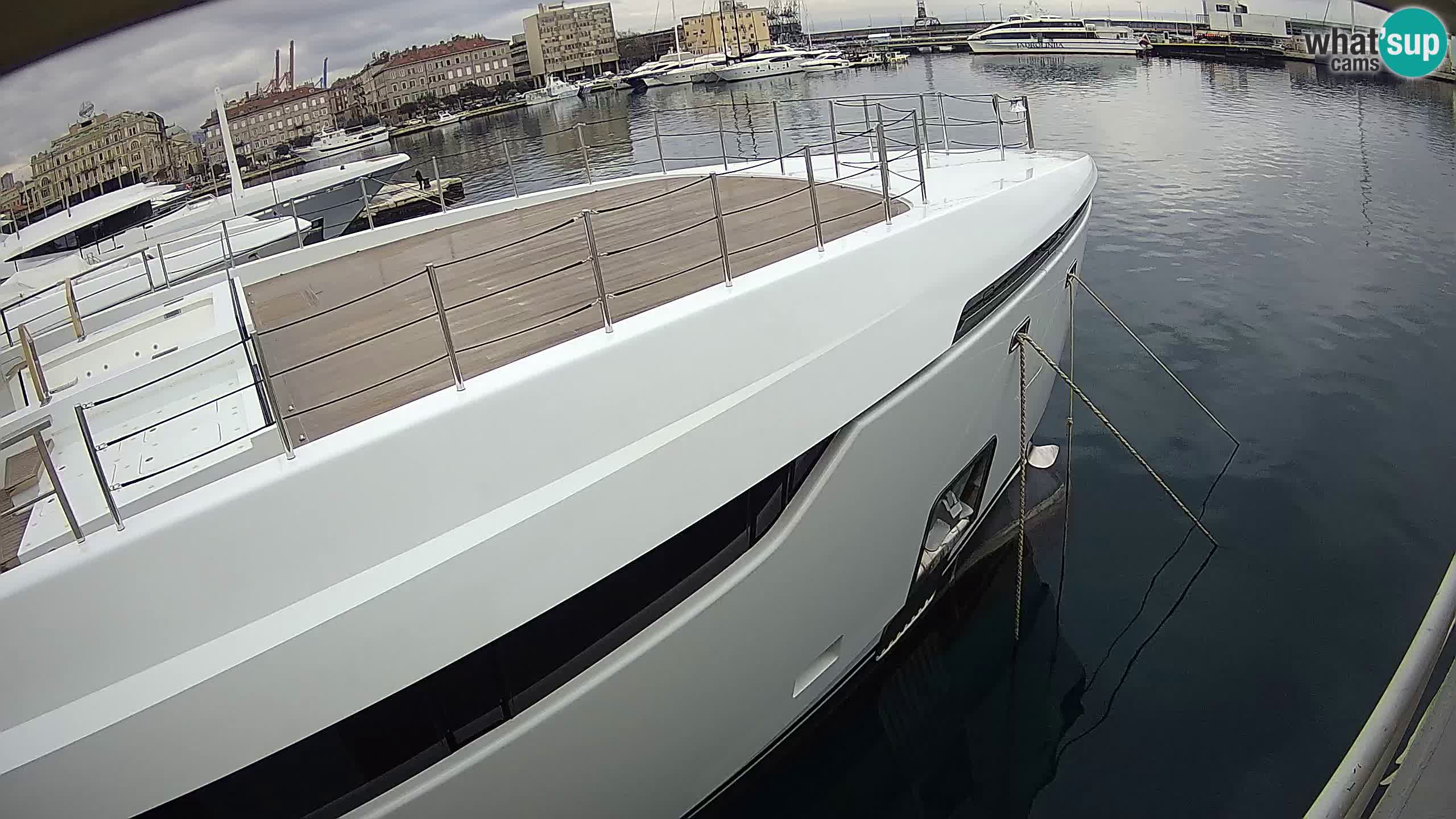 Rijeka – Botel Marina web kamera