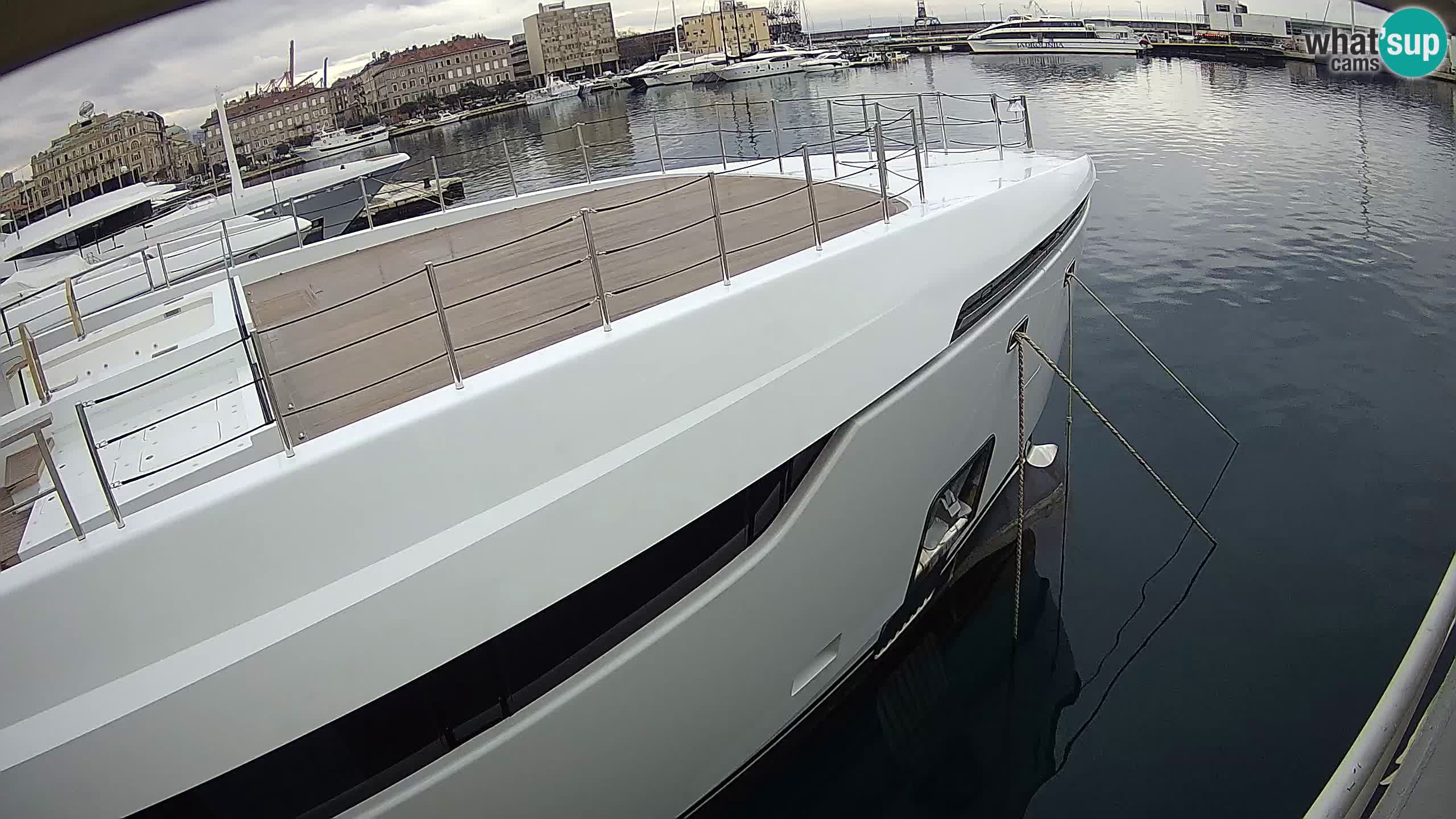 Rijeka – Botel Marina webcam en direct