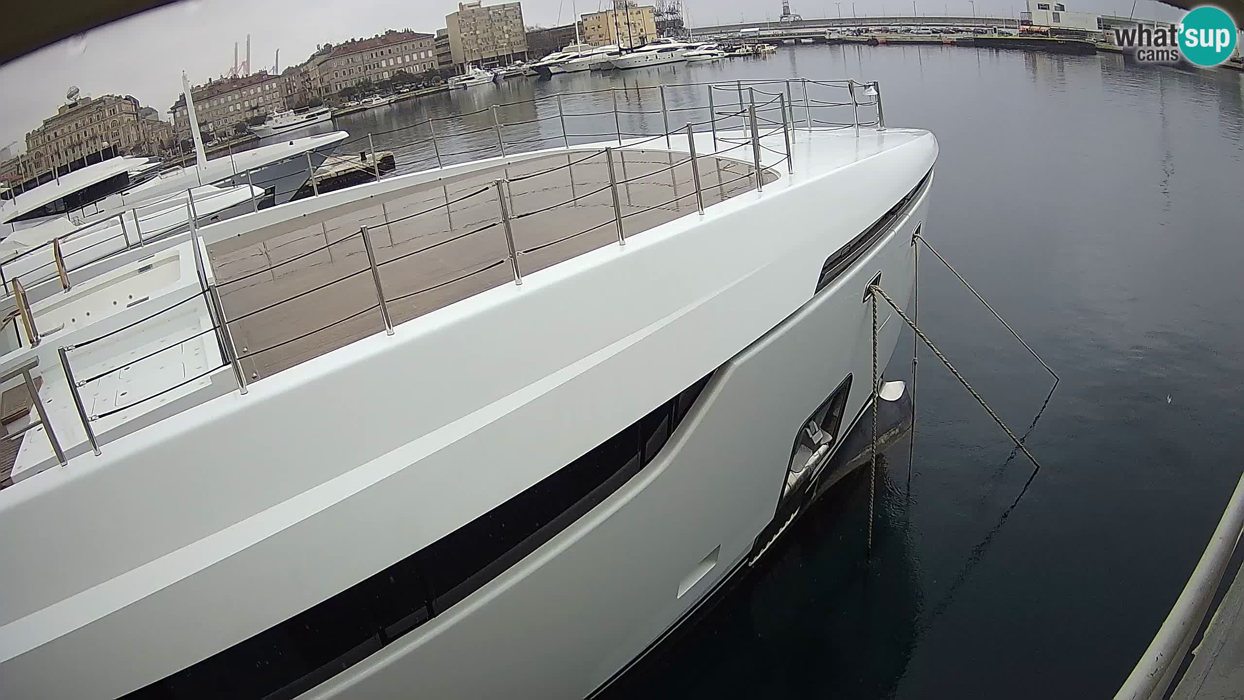 Rijeka – Botel Marina webcam en direct