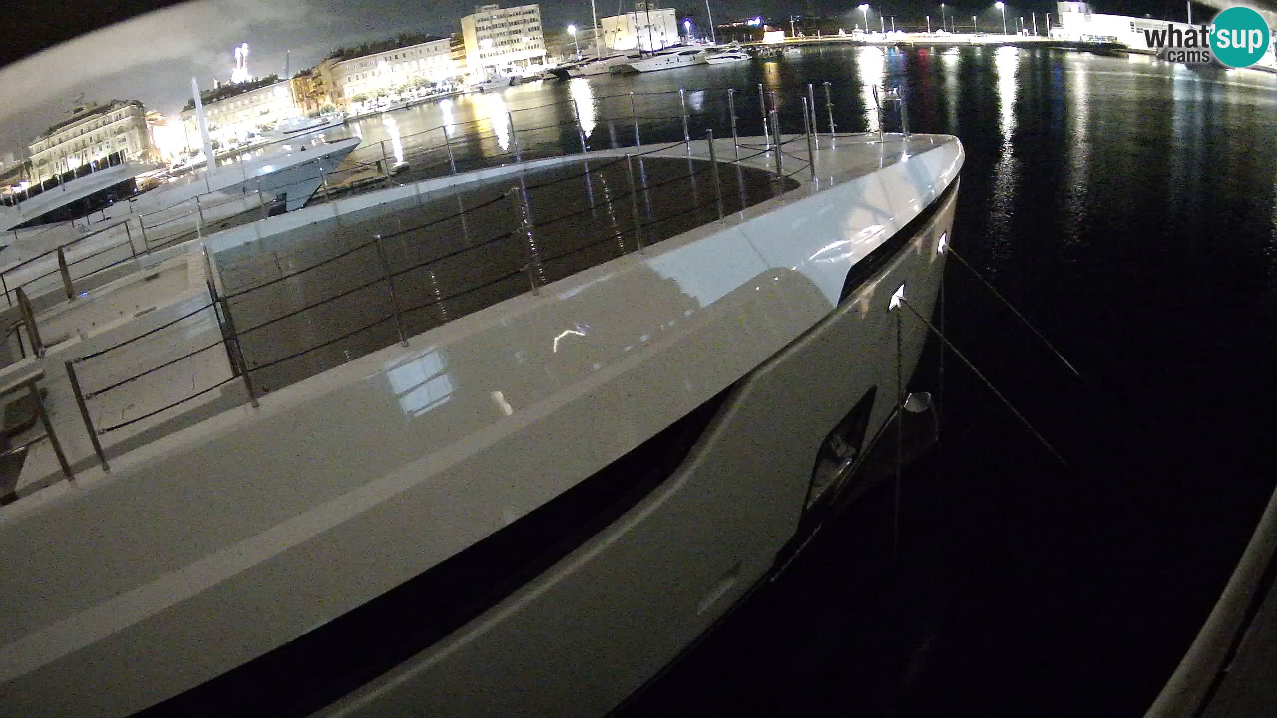 Botel Marina cámara web en vivo Rijeka