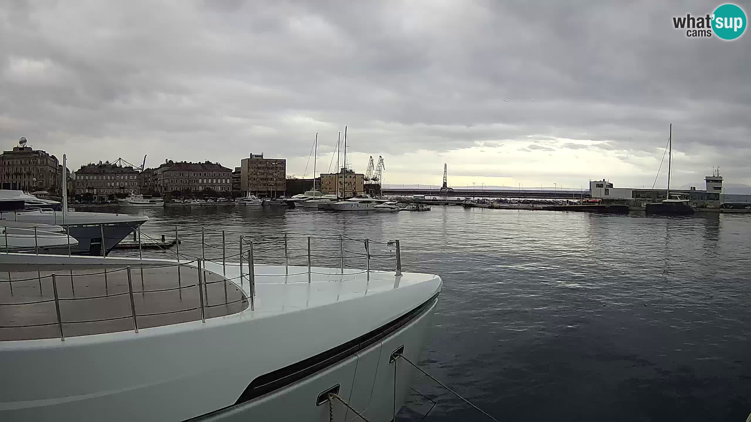 Rijeka – Botel Marina web kamera