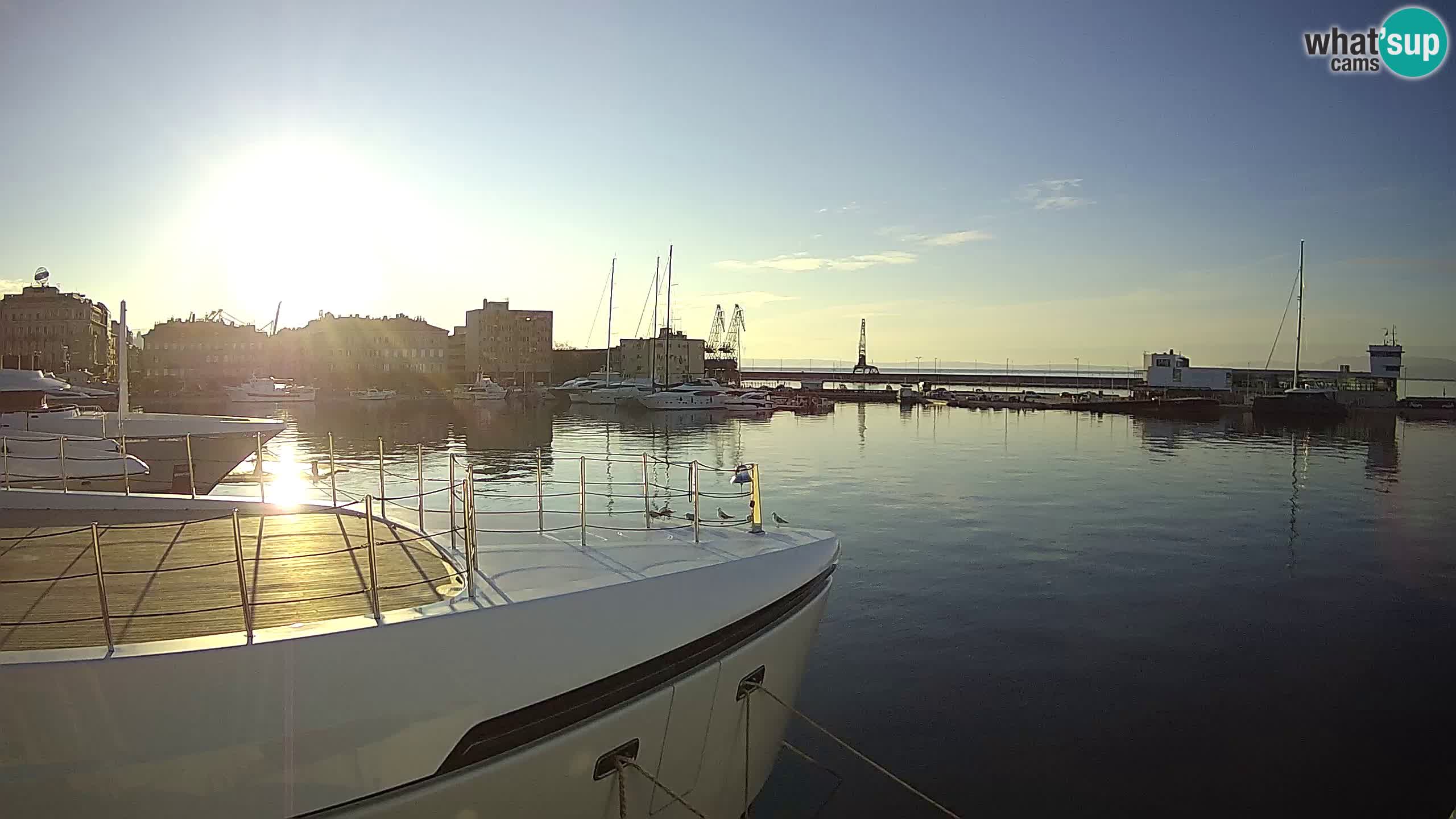 Rijeka – Botel Marina web kamera