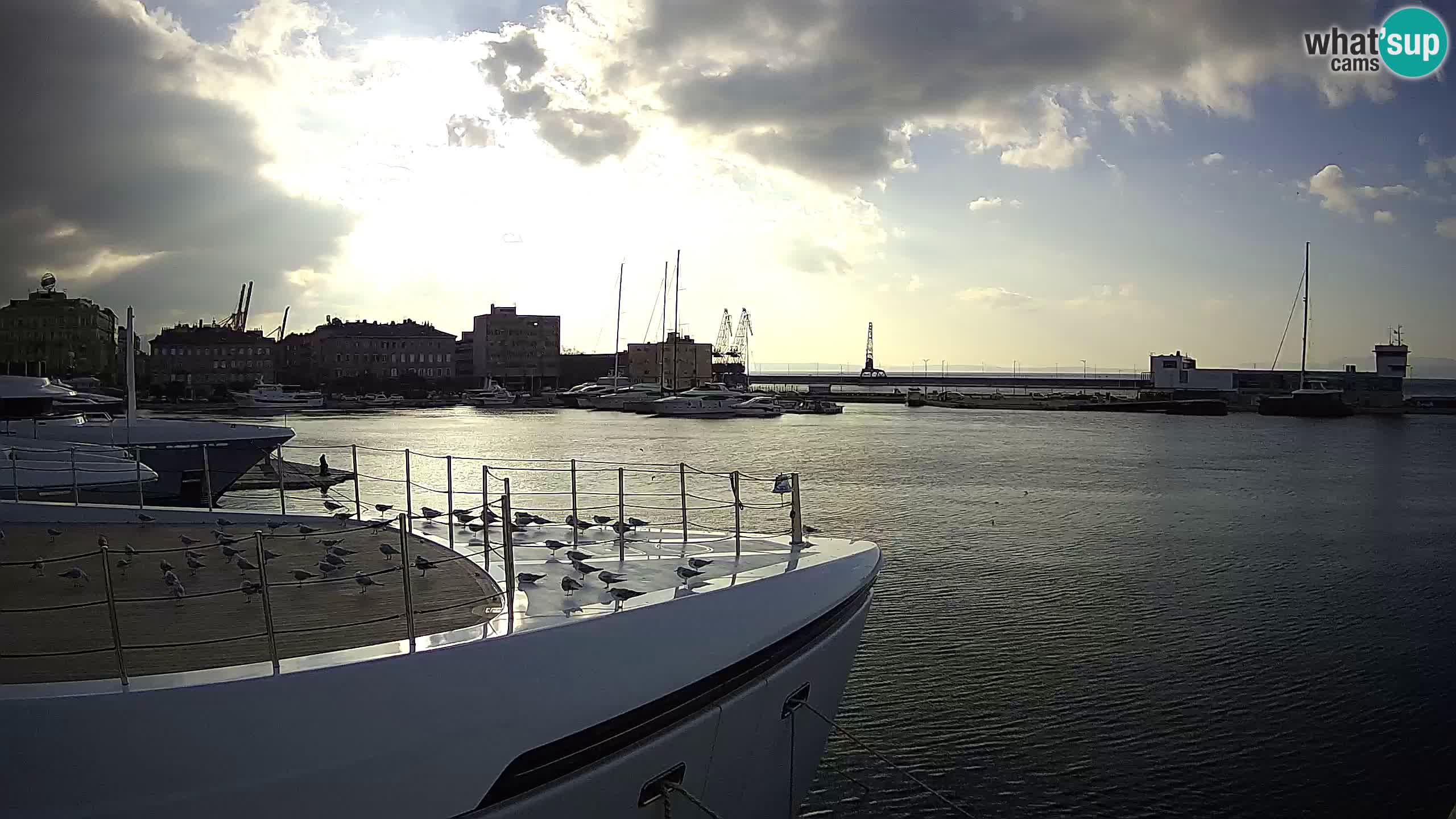 Rijeka – Botel Marina web kamera