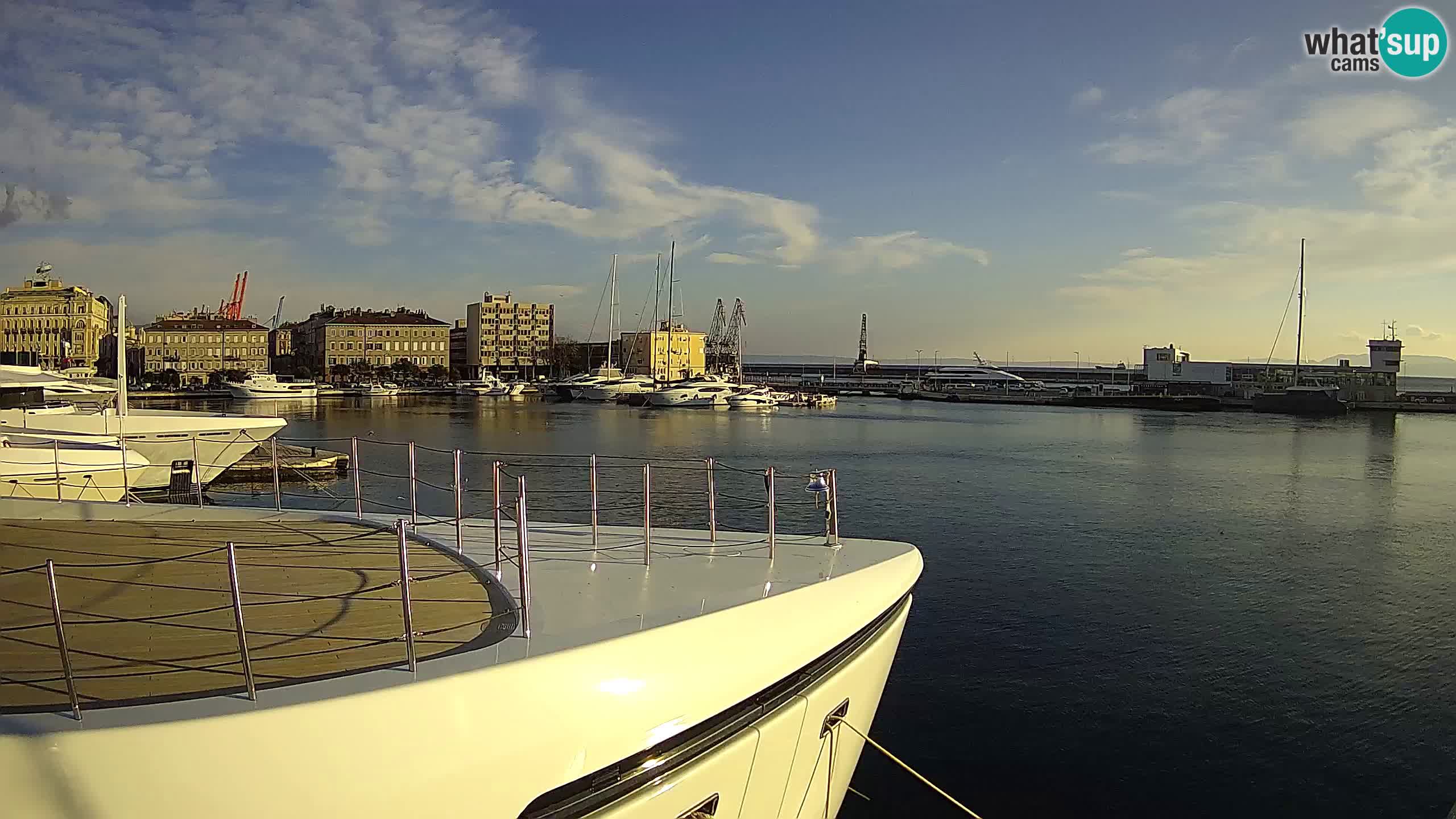 Botel Marina cámara web en vivo Rijeka