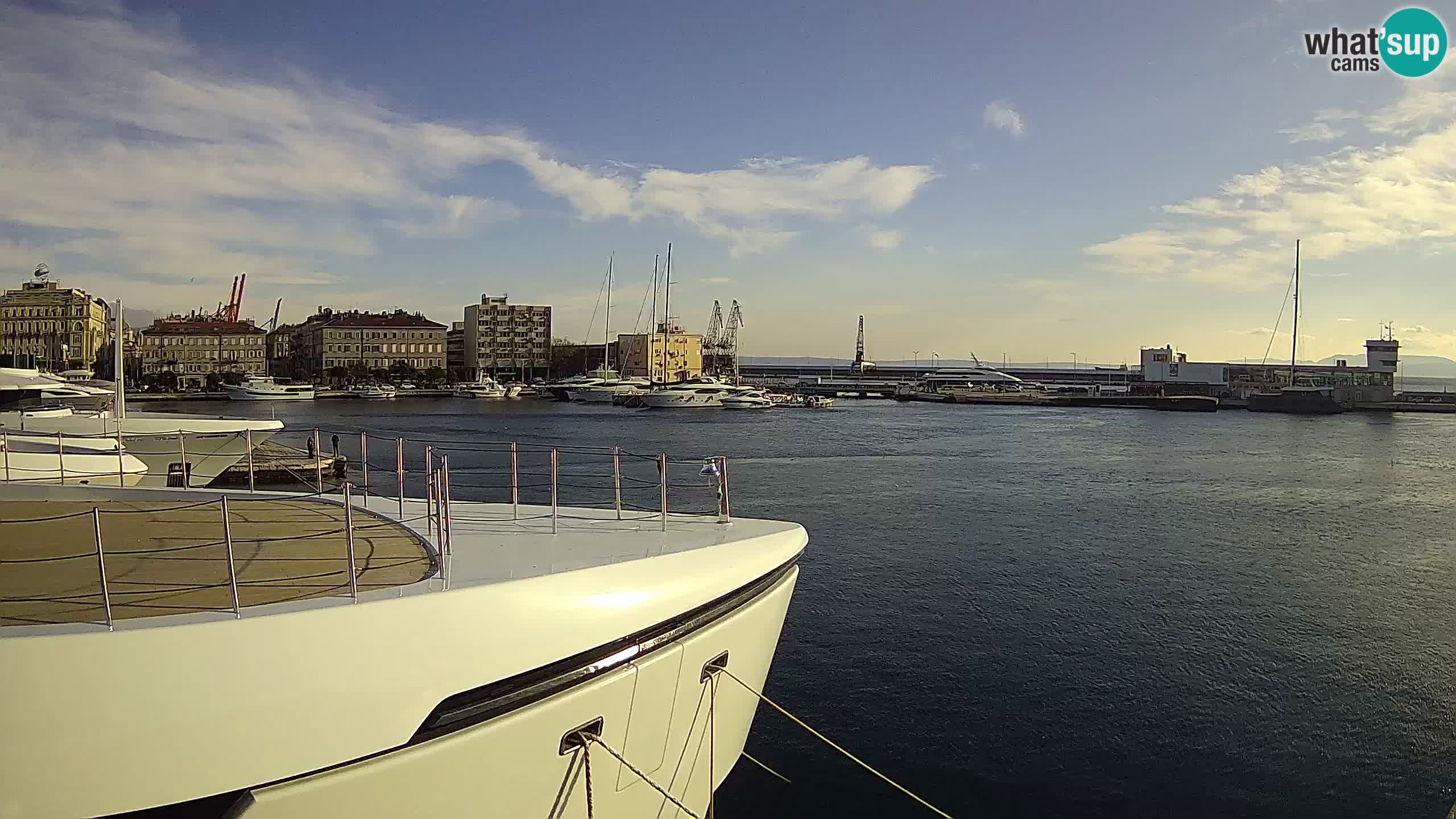 Botel Marina cámara web en vivo Rijeka