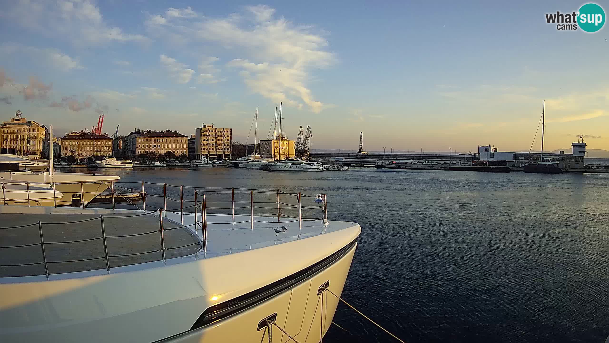 Rijeka – Botel Marina webcam en direct