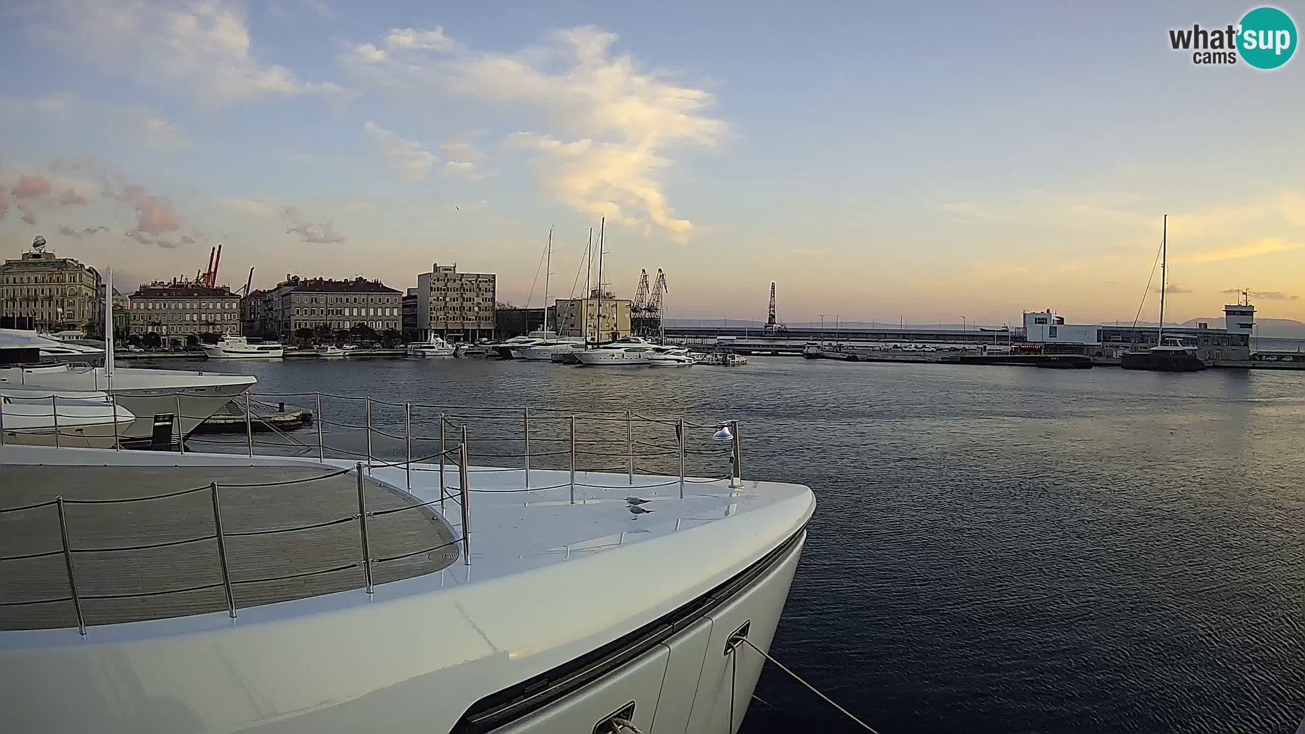 Rijeka – Botel Marina web kamera