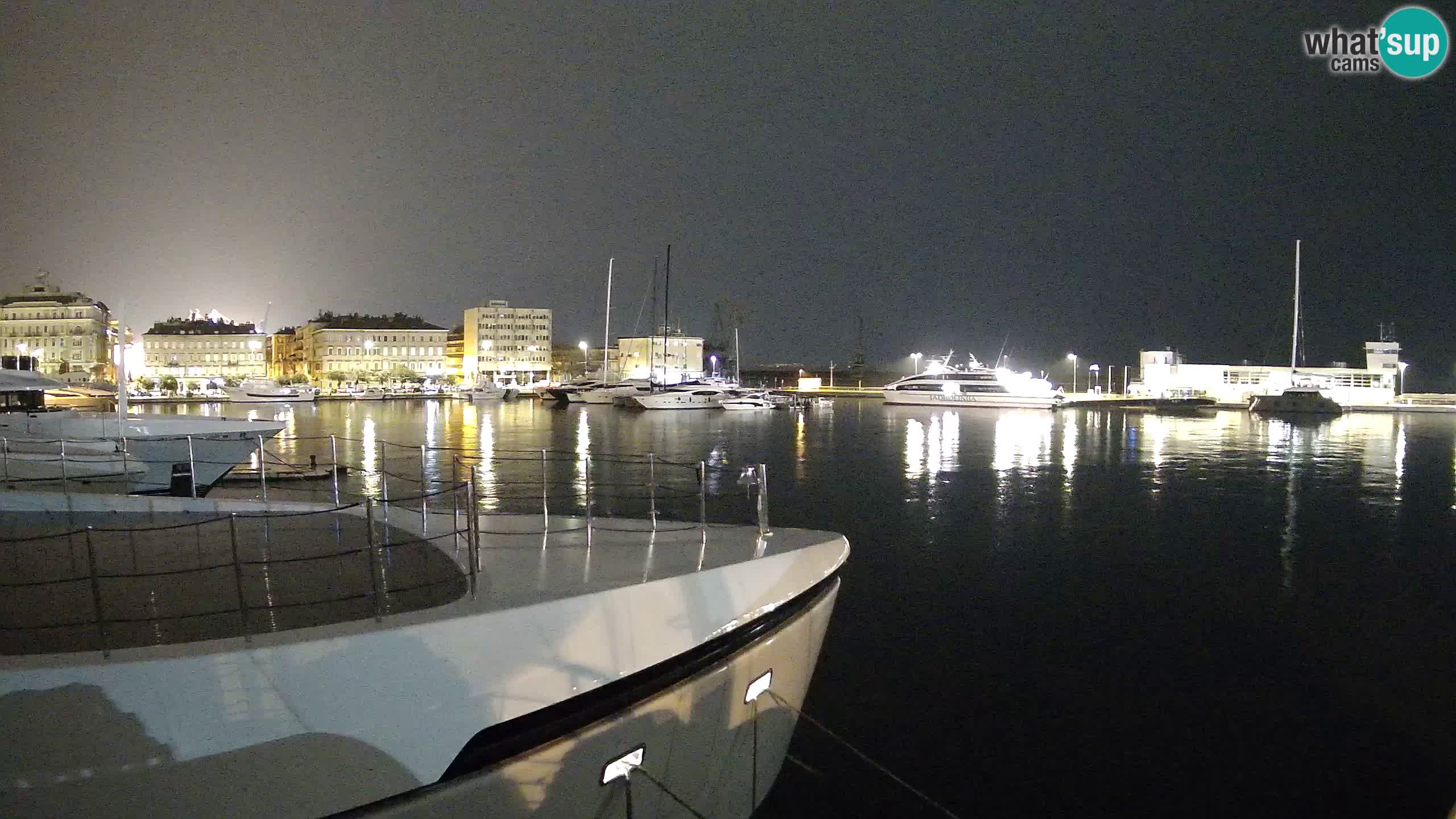 Botel Marina cámara web en vivo Rijeka