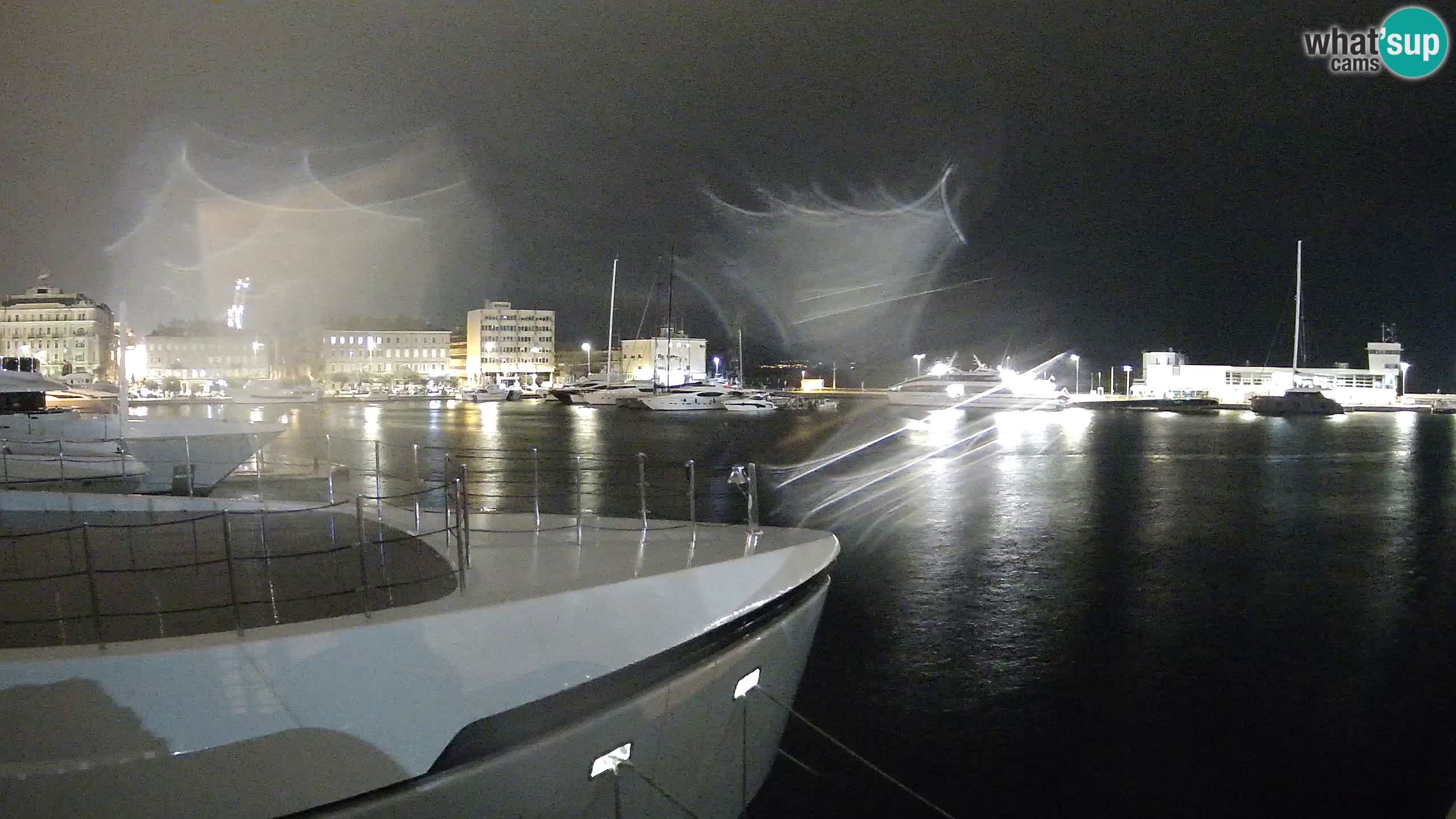 Botel Marina cámara web en vivo Rijeka