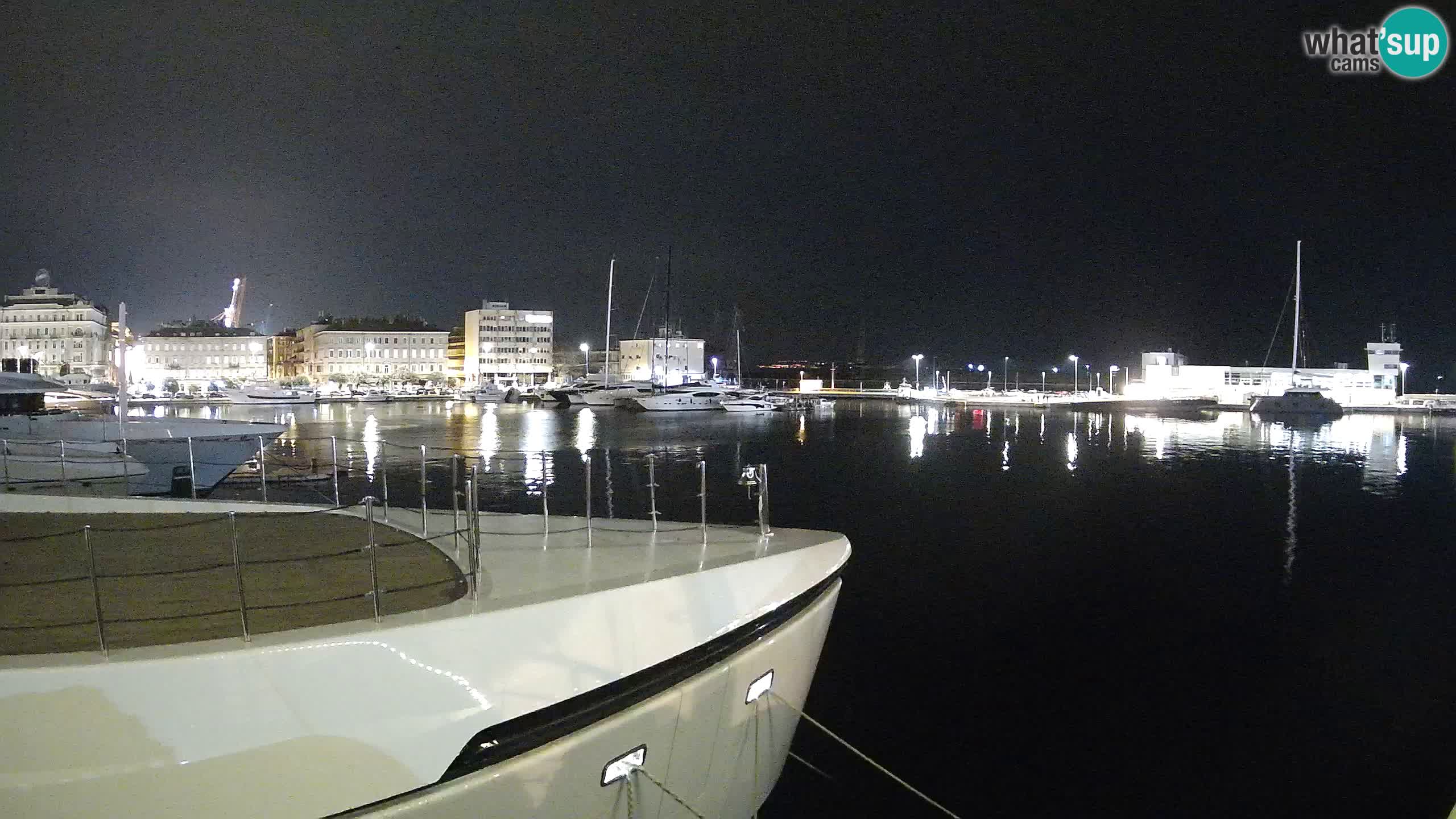 Botel Marina cámara web en vivo Rijeka